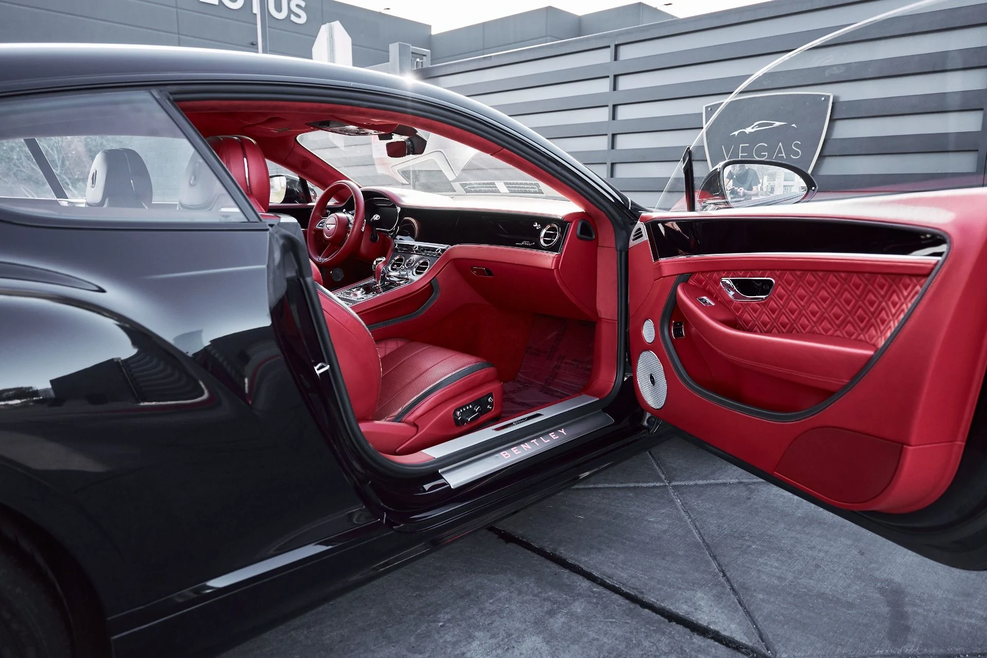 mph020_1025131878_Used_2022_Bentley_Continental_GT_Speed_1770671906_df97e3b0b9