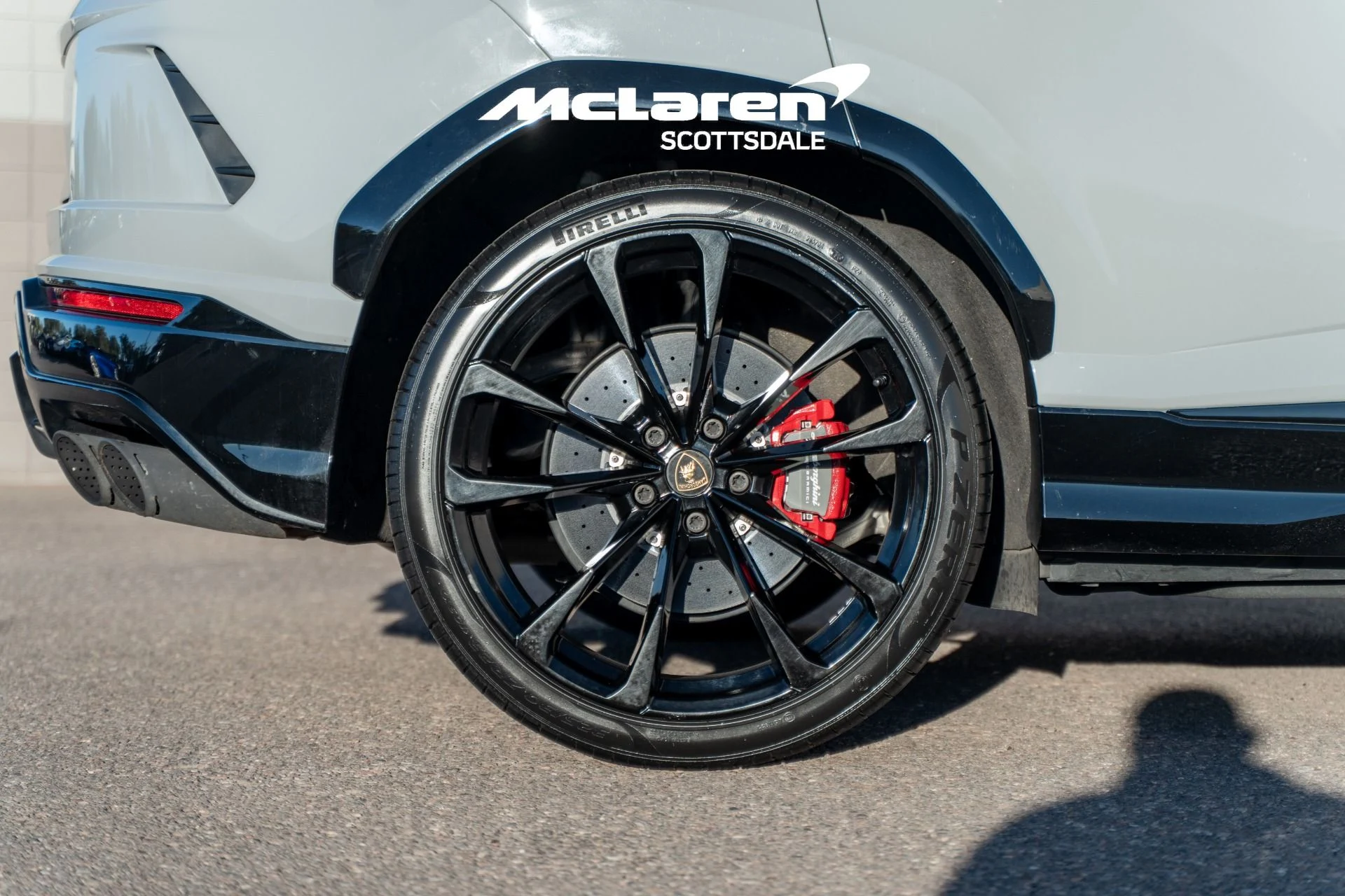 mph020_1030901561_Used_2021_LAMBORGHINI_URUS_1765671220_4fed57520b