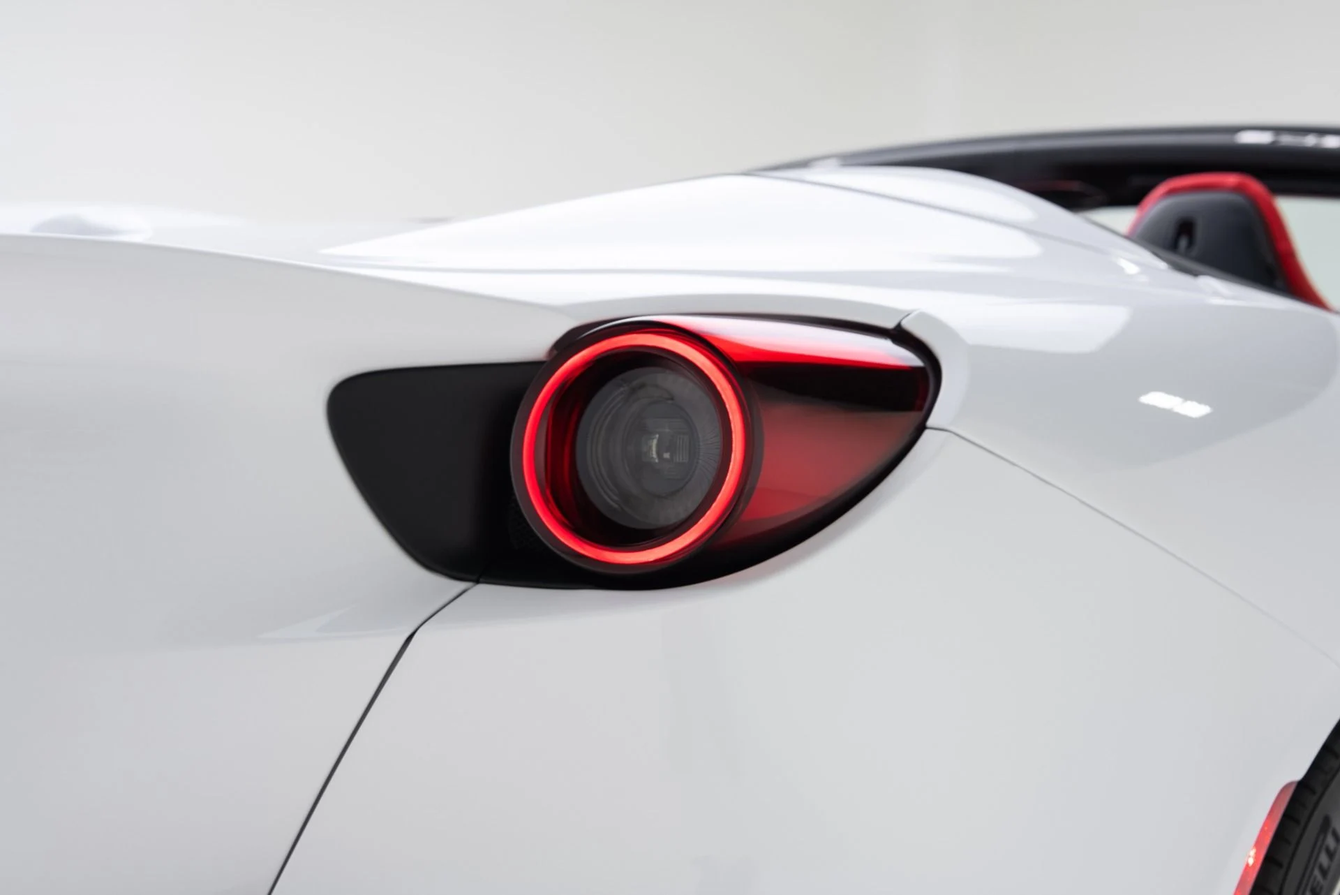 mph020_103129000_Used_2022_Ferrari_Portofino_M_1771016640_02d9431520