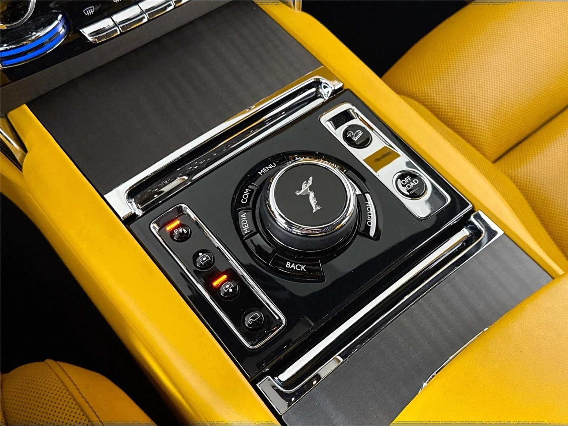 mph020_1040807839_b4f1c26670cbd6f11f71edcd0725783d_987e344e20