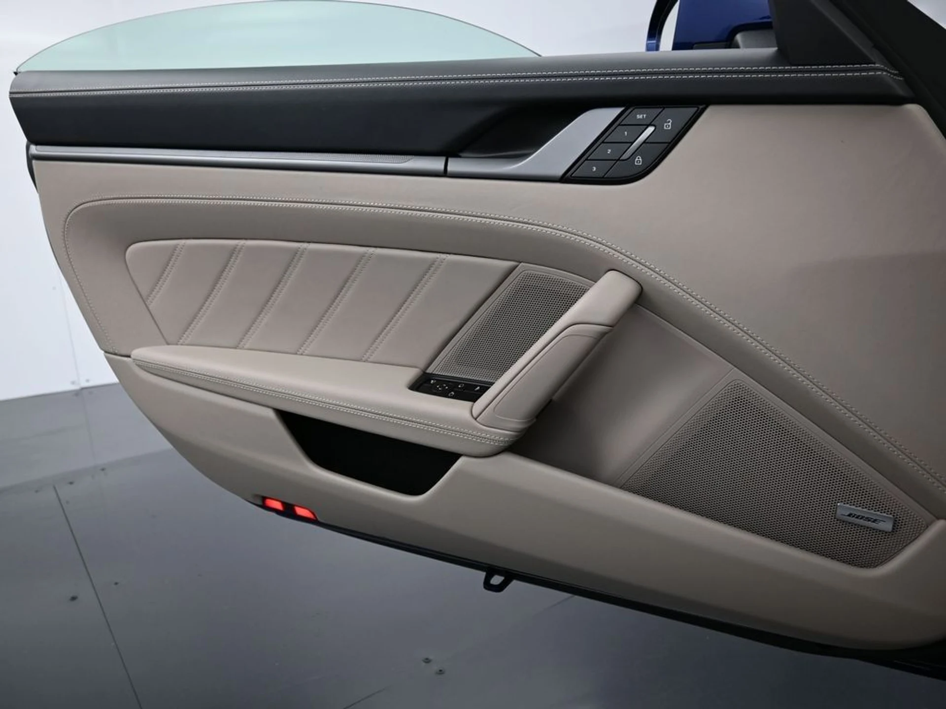 mph020_1043128157_1a16cf0e34e626e992e2569d1694caa1_f91659faae