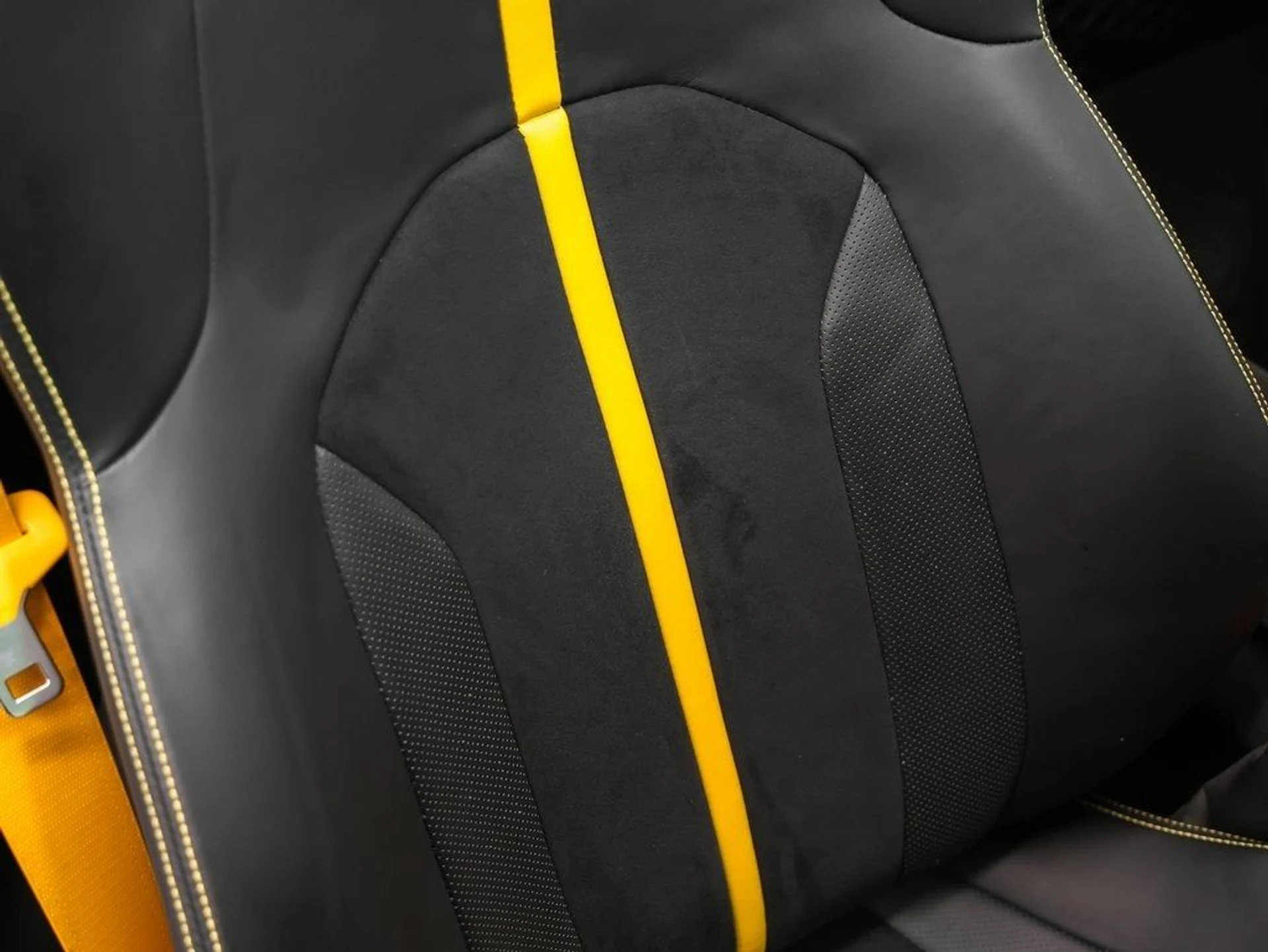 mph020_1043229431_21_df47c79e99