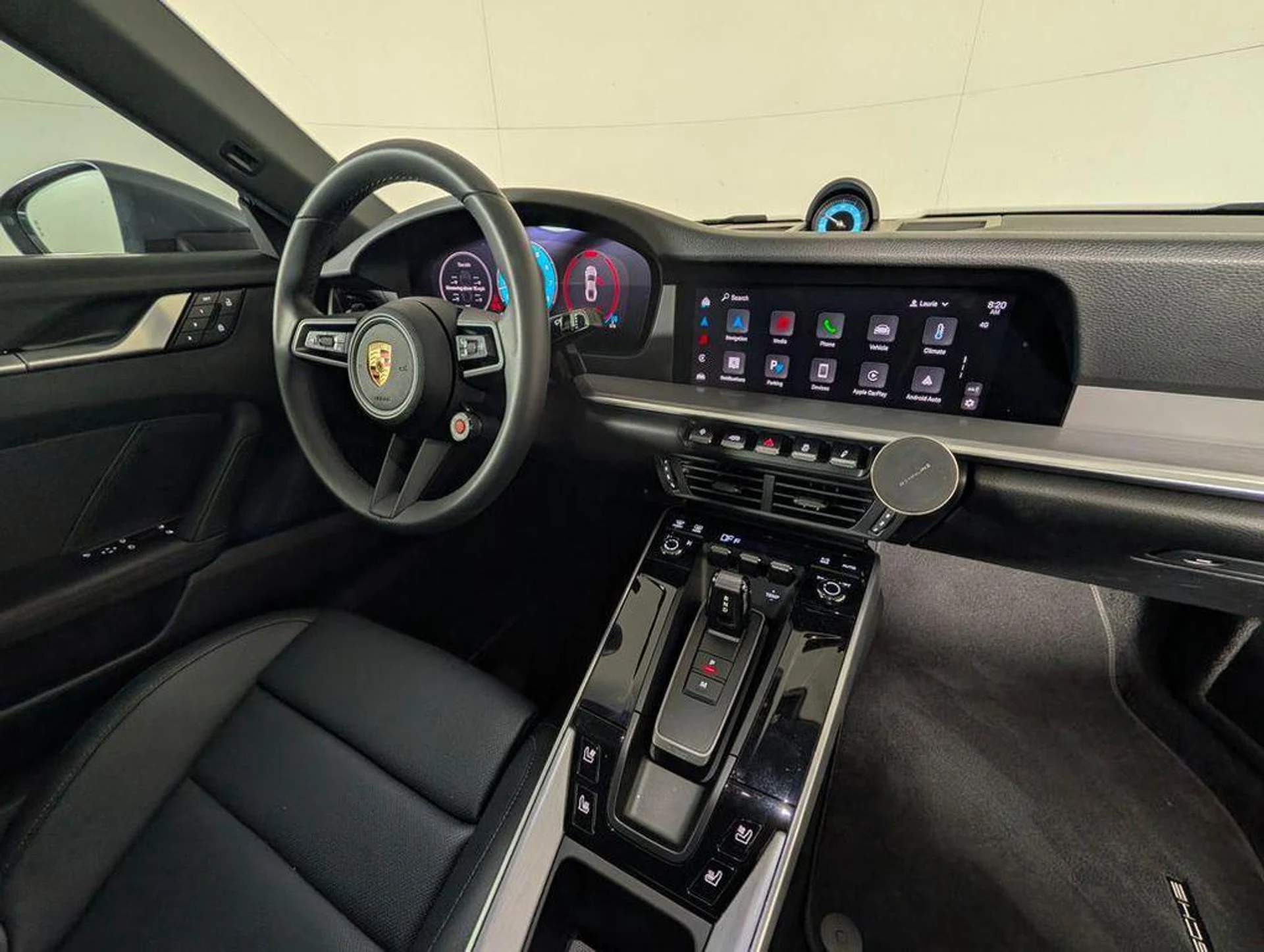 mph020_104884616_kt_Vja_MM_28_P_Qbyr_EVGY_1_HRB_Js78_df033df694