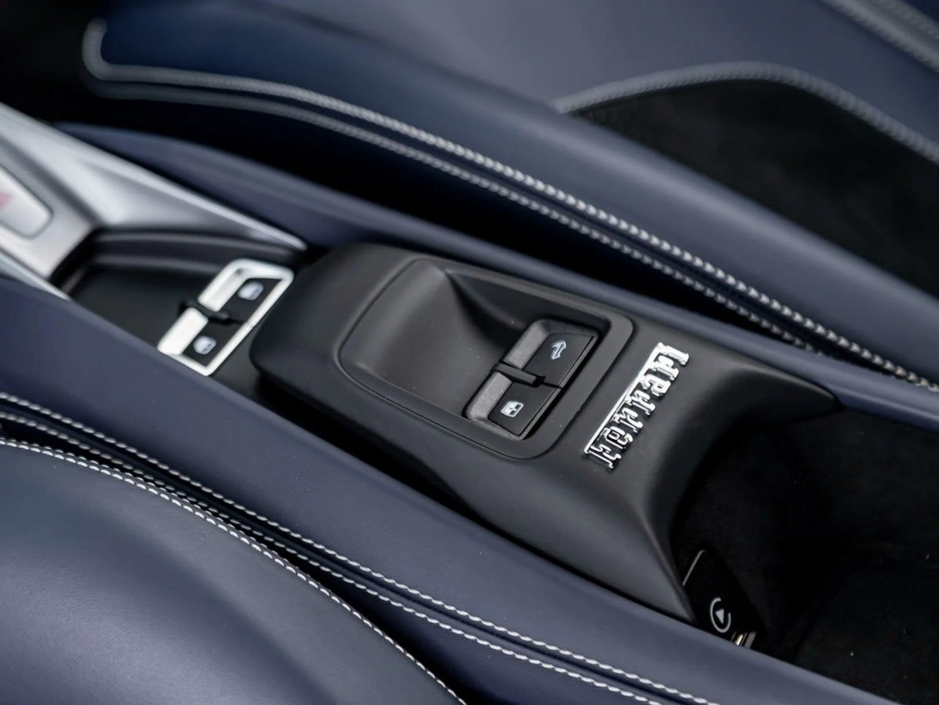 mph020_1051761244_21_6851e29ab8