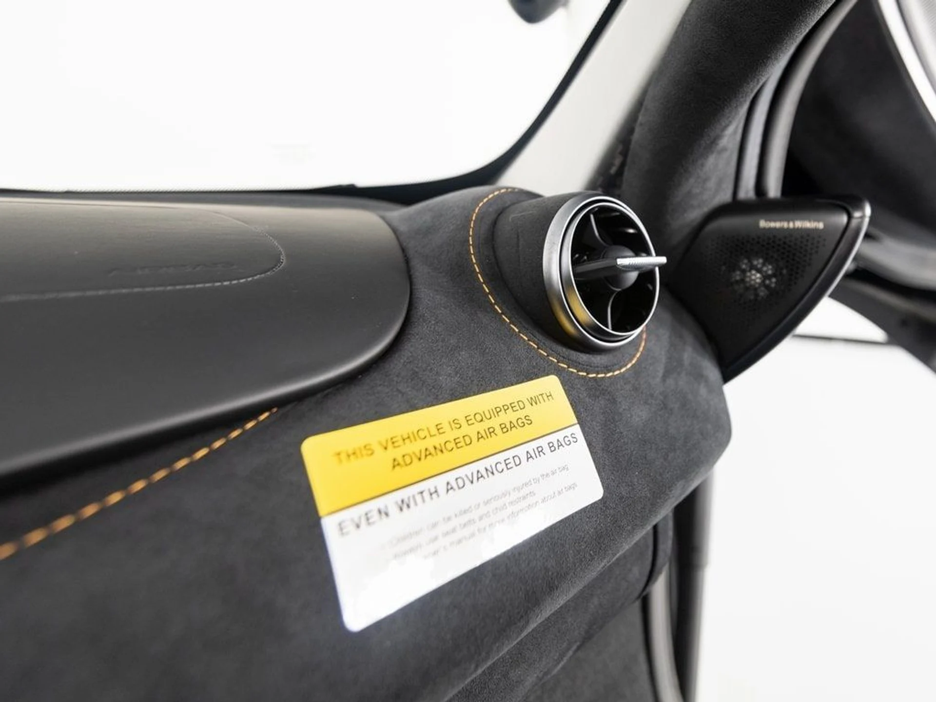 mph020_105322547_dd54ec5c42ddd7faf27773b7db505730x_d202841693