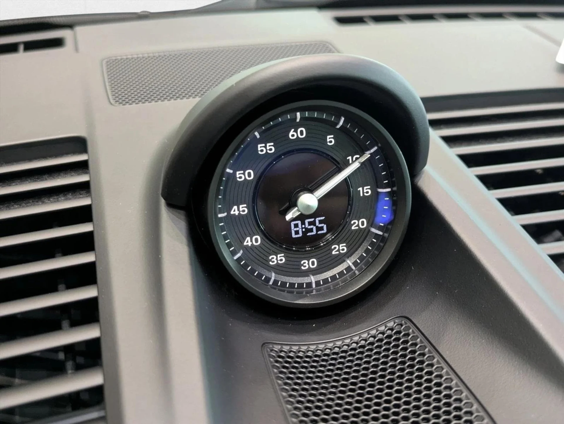 mph020_1053686236_b4cdec7e9c7c17f6ce33cab9efaca5f9x_77dd636c33