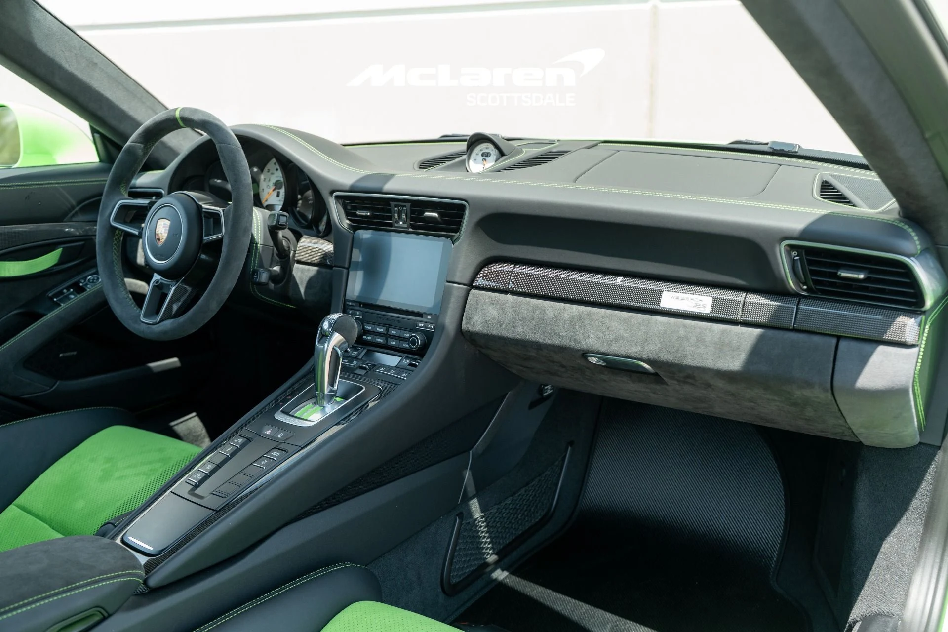 mph020_1055464941_Used_2019_PORSCHE_911_GT_3_RS_1786815502_95efa0c741