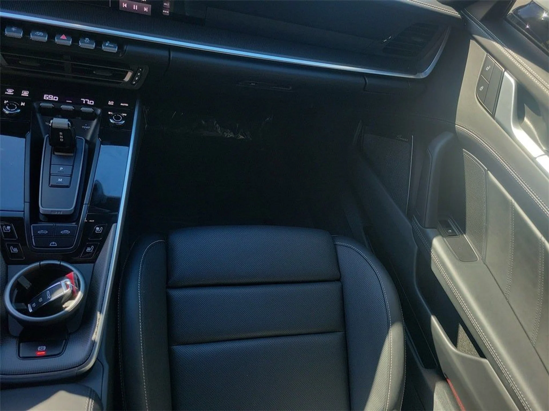 mph020_1066636224_21_0f7e6bd64c