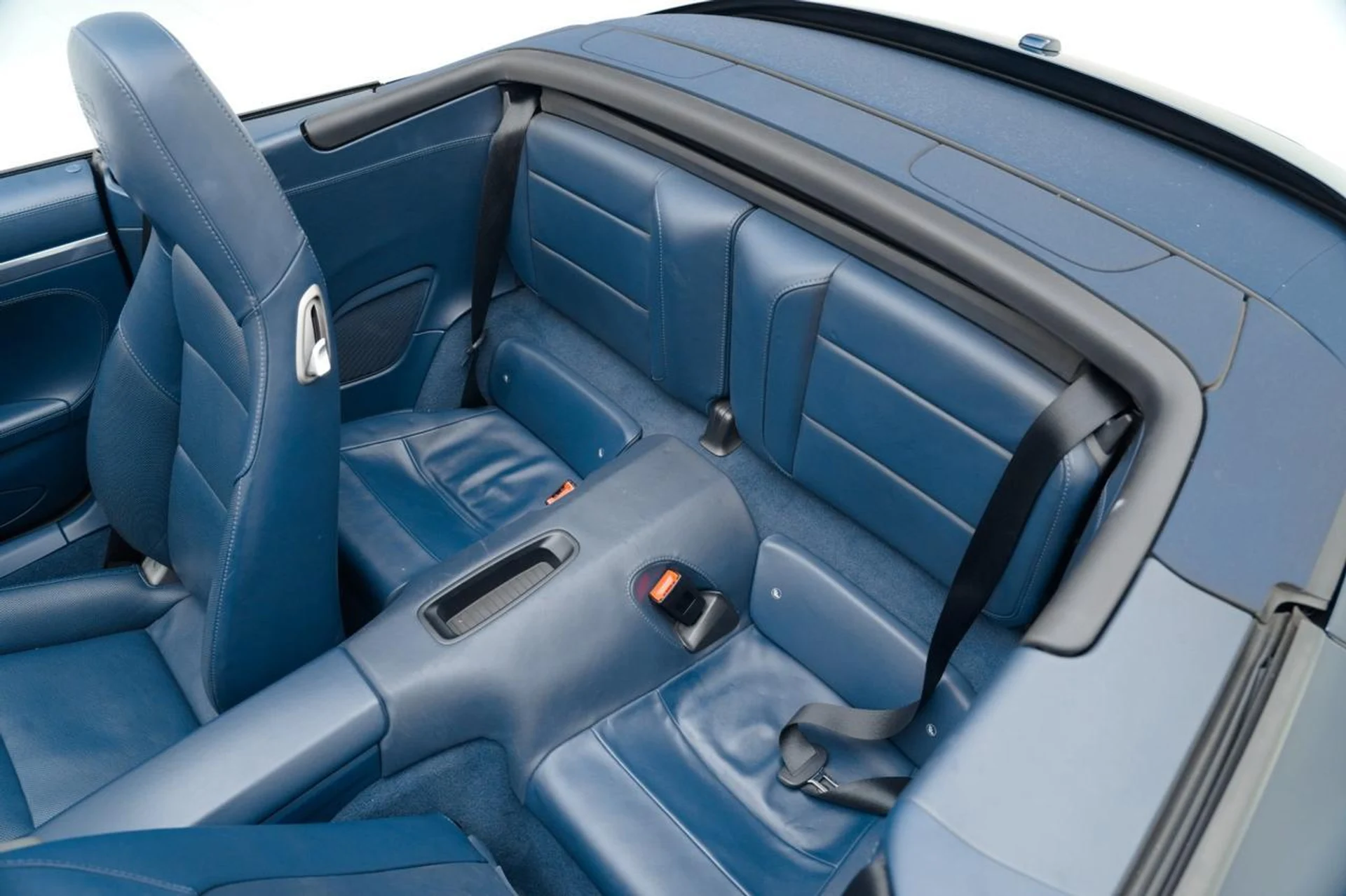 mph020_107423363_e4b1c007e704a7154dfa3bc40392cb08_1e854ffab5