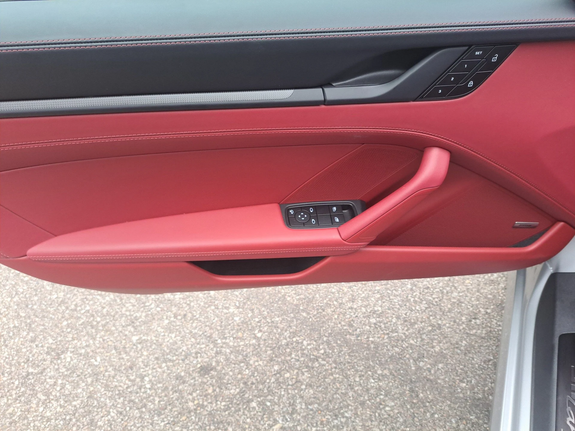 mph020_1077990169_3d628a6ba3da5a08af0836cb359a15f6x_05ce9100b3