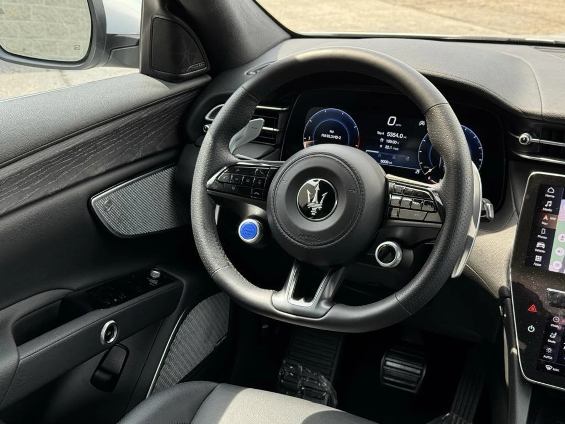 mph020_1081552335_s_Rt_VITT_snc1gzjw_X32_TK_Wh_Nes_84495bdd34