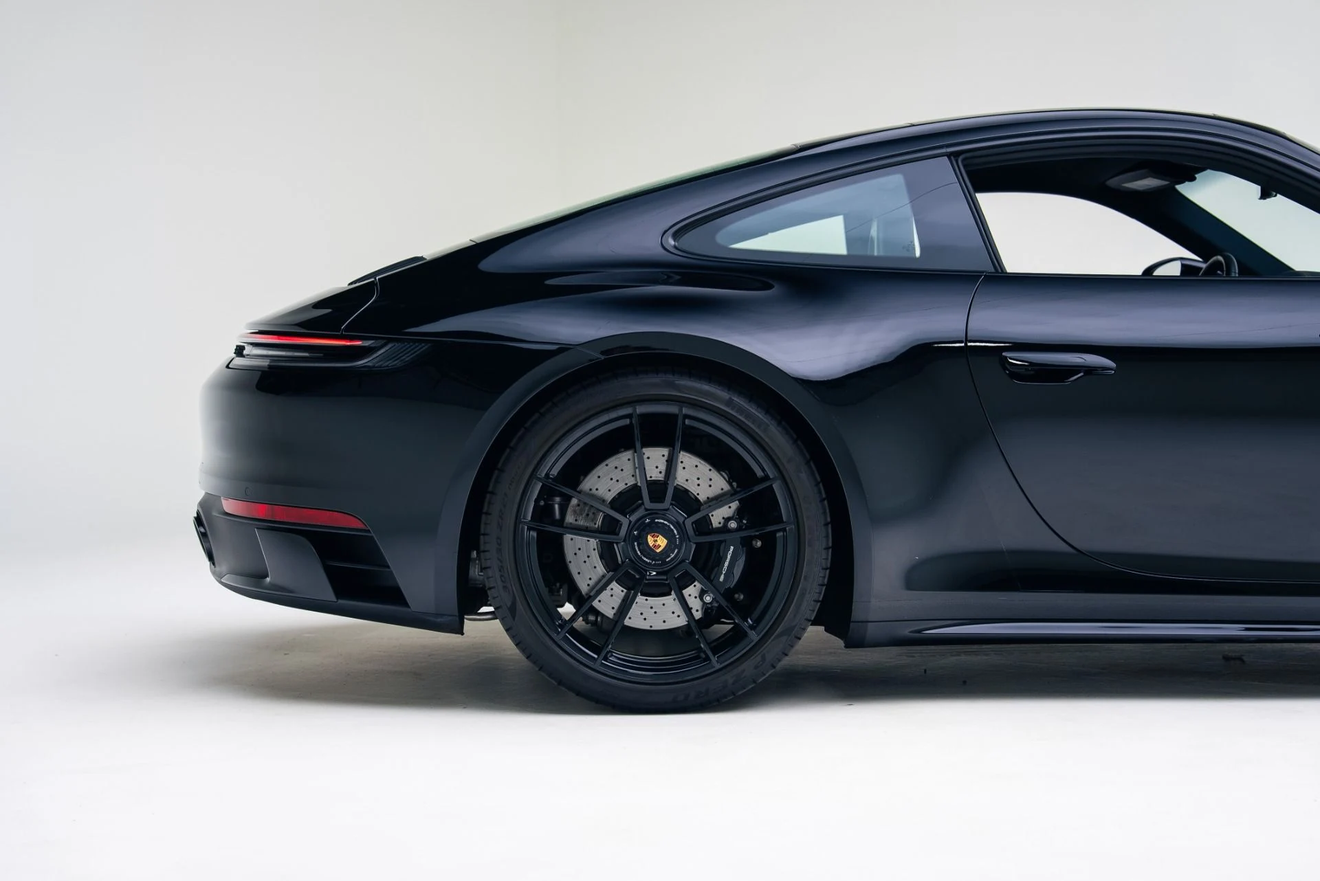 mph020_1086561763_Used_2024_Porsche_911_Carrera_GTS_1766089417_3cf7719be1