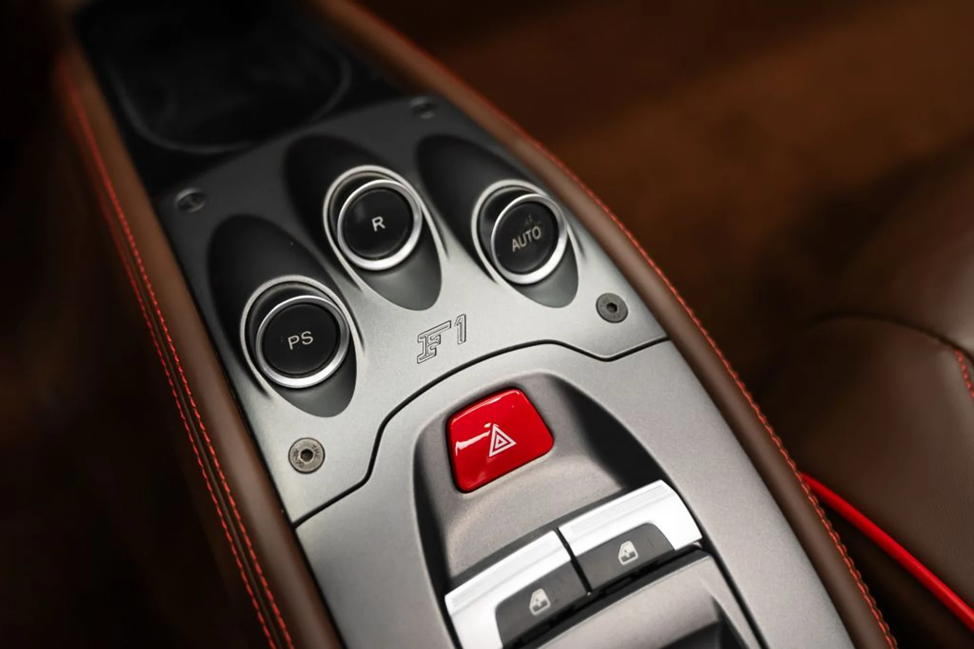 mph020_1096715390_ferrari_458_italia_2013_jpg_v_1762274091_296a1ec9f5