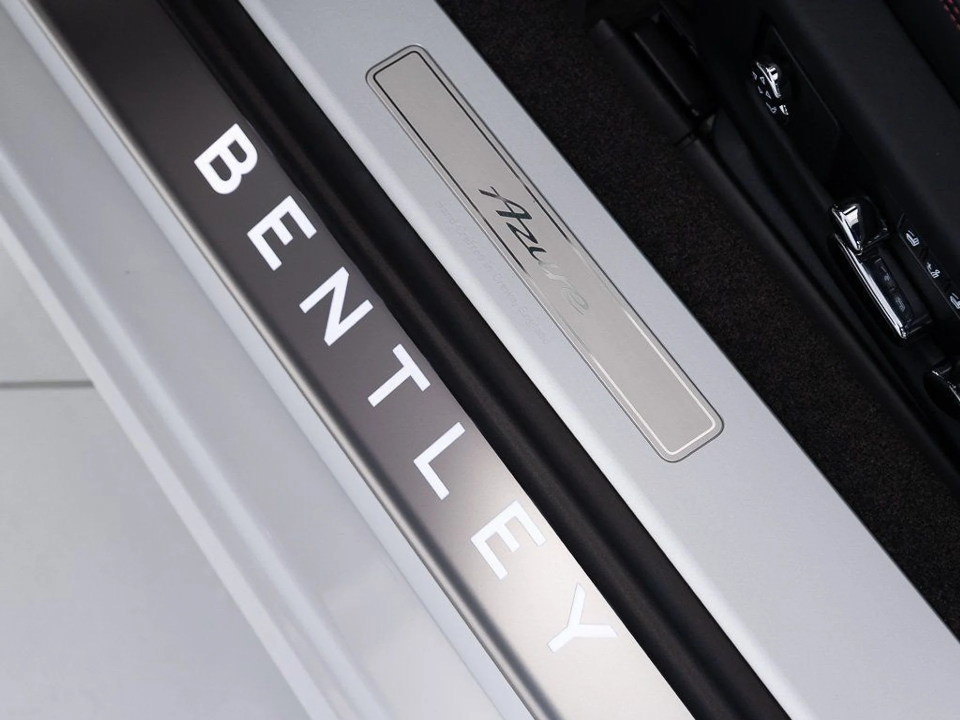 mph020_1098423223_e4ba211ce34167e9e332ea5714310b69_3749dad55d