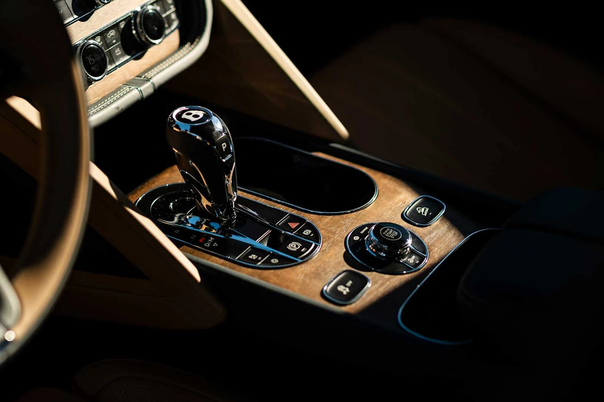 mph020_1103724530_568bea35dc8f522c97f0bb45251f2e48x_1b8113a34a