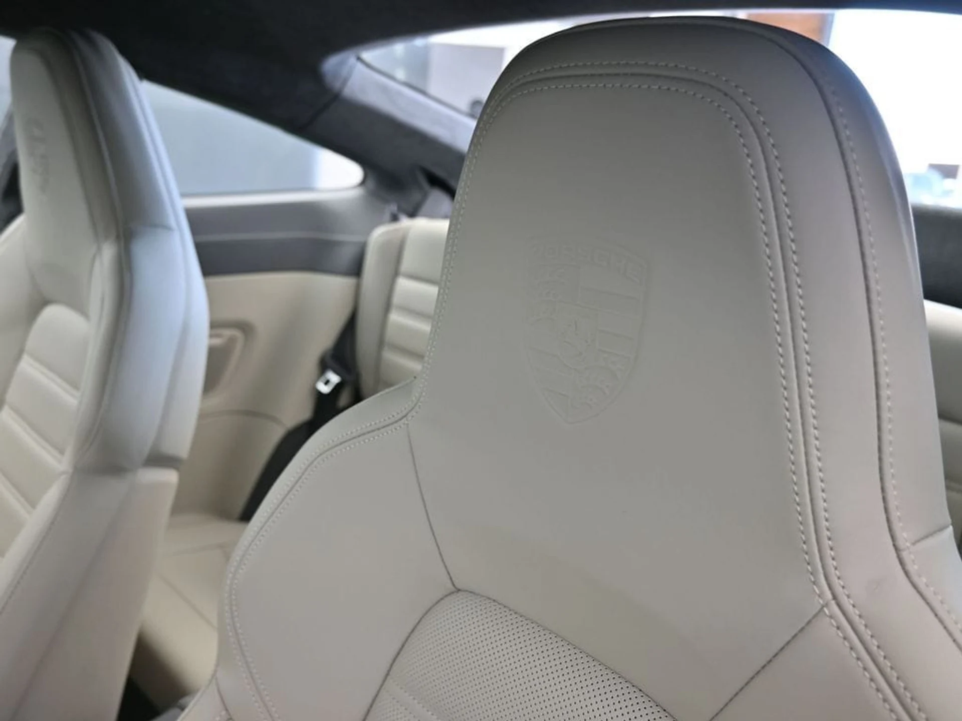 mph020_1106011824_c07babe09f036996698a41632e817439x_a6aa2cb907