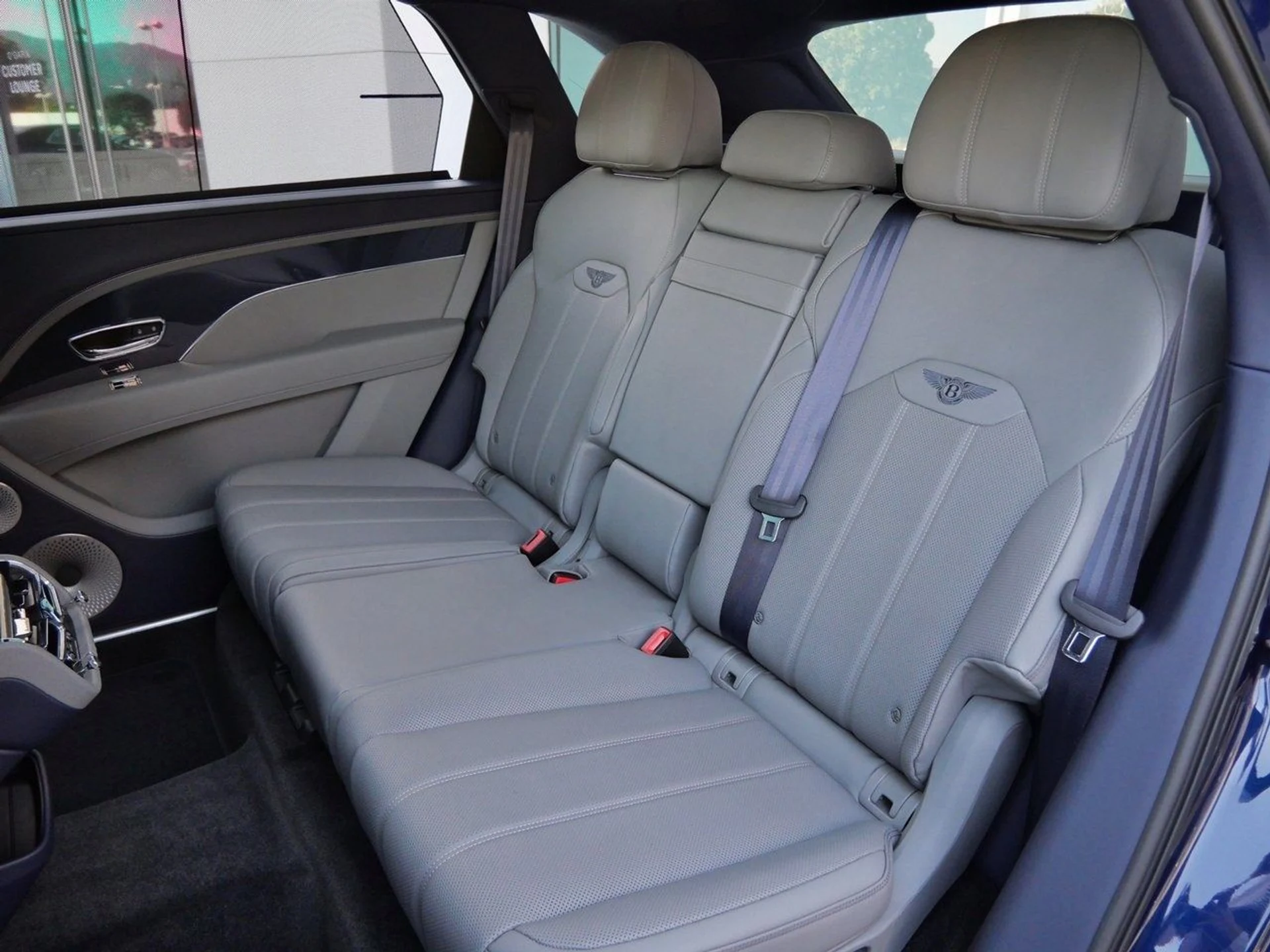 mph020_1110649745_dcfc9758df9eb1bb02924c2825e7caf9x_1ed2c693dd