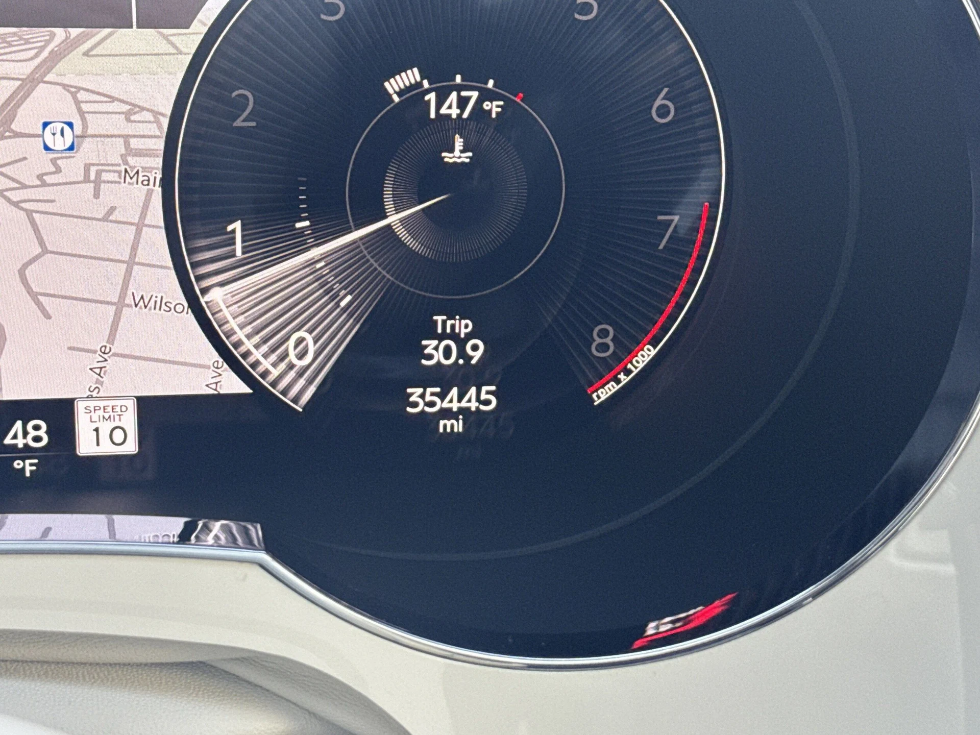 mph020_1113493620_ebb35f86e3925d52cbca3d80ad184216x_c1233383b9