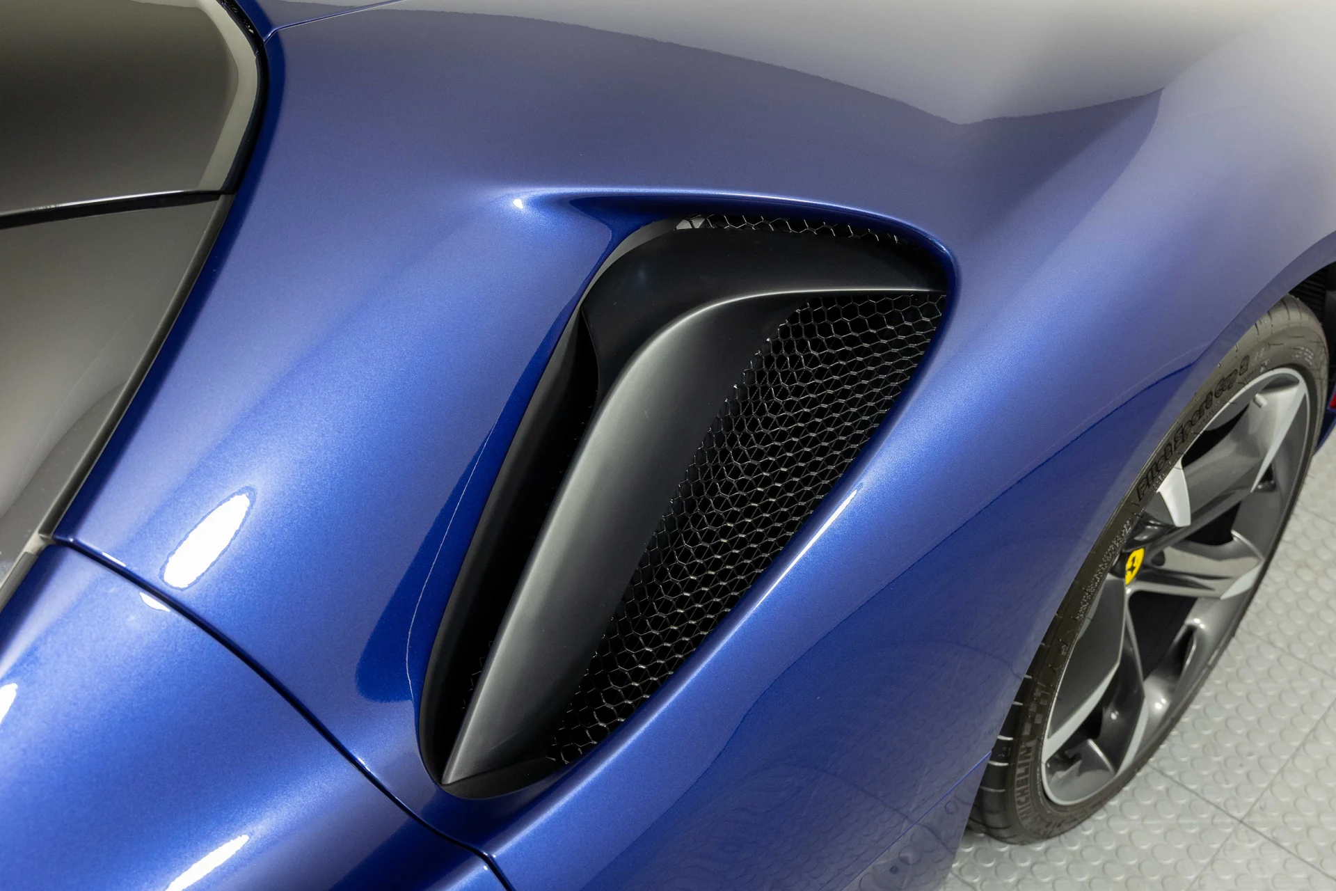 mph020_111452750_e0d45c6c1a843d4bab0a15cba6418822_1119490169