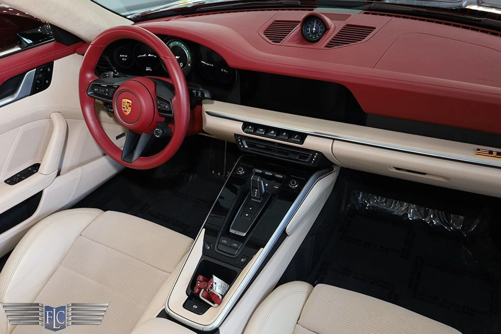 mph020_1119404582_used_2021_porsche_911_targa4sheritagedesignedition_9689_22967644_21_1024_ca7dc2f94b