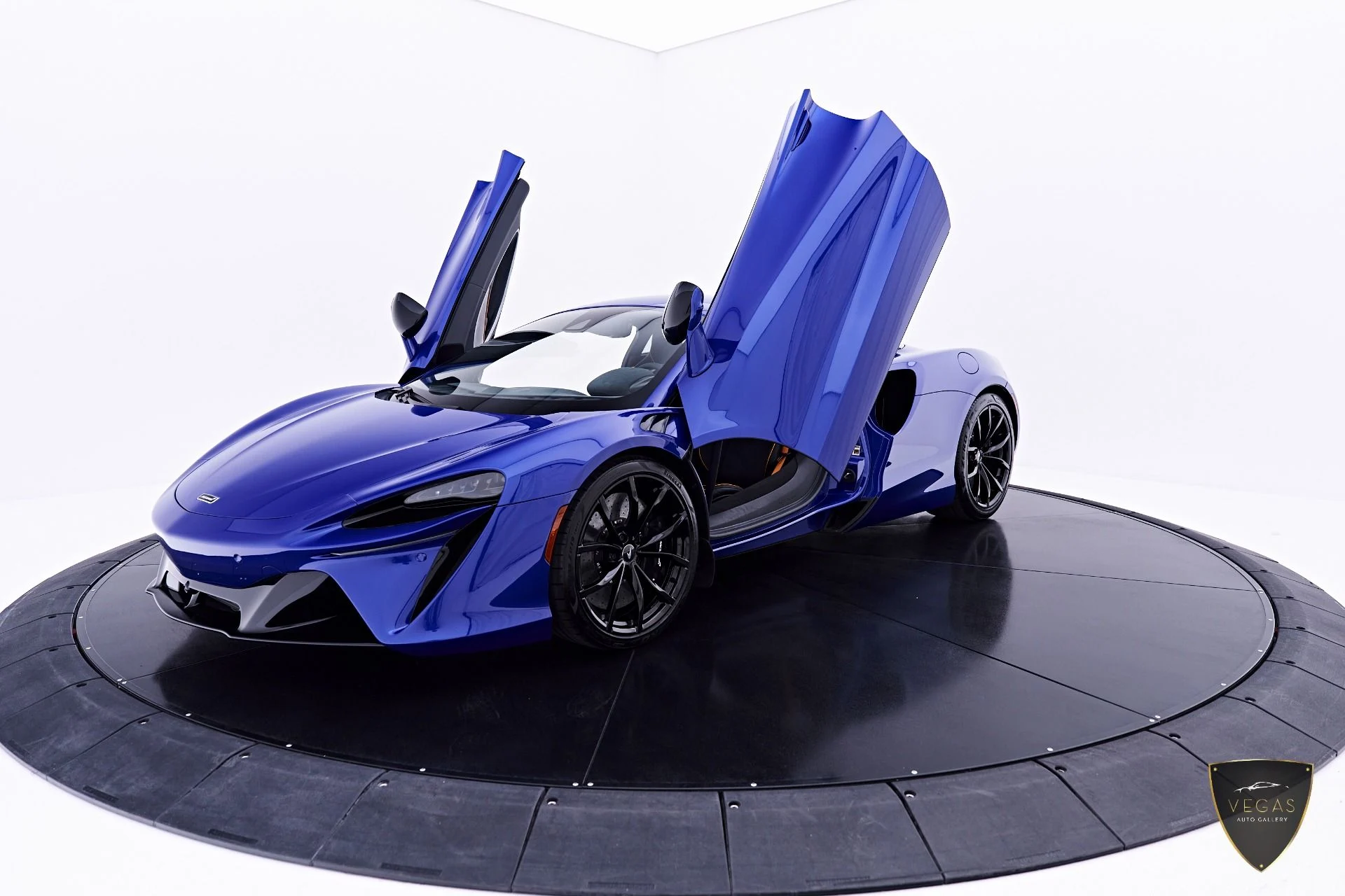 mph020_112212284_Used_2025_Mc_Laren_Artura_Performance_1782521441_aeaf92c3c6