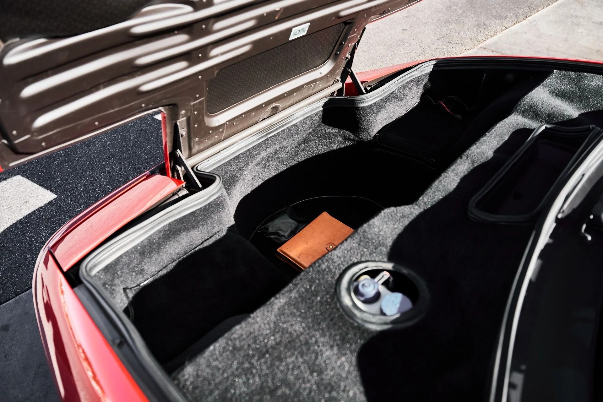 mph020_1122331539_Used_1993_Ferrari_512_TR_1776807742_99d5a1d7d1