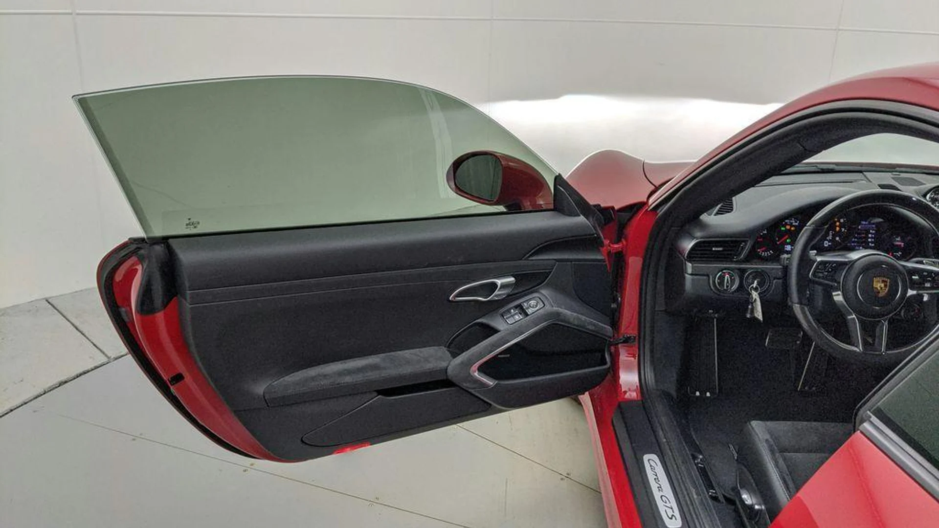 mph020_1128488009_DU_Vuv8d4_Cnxo_Ncmp1_MJ_Bq_Dczg_A_6043399095