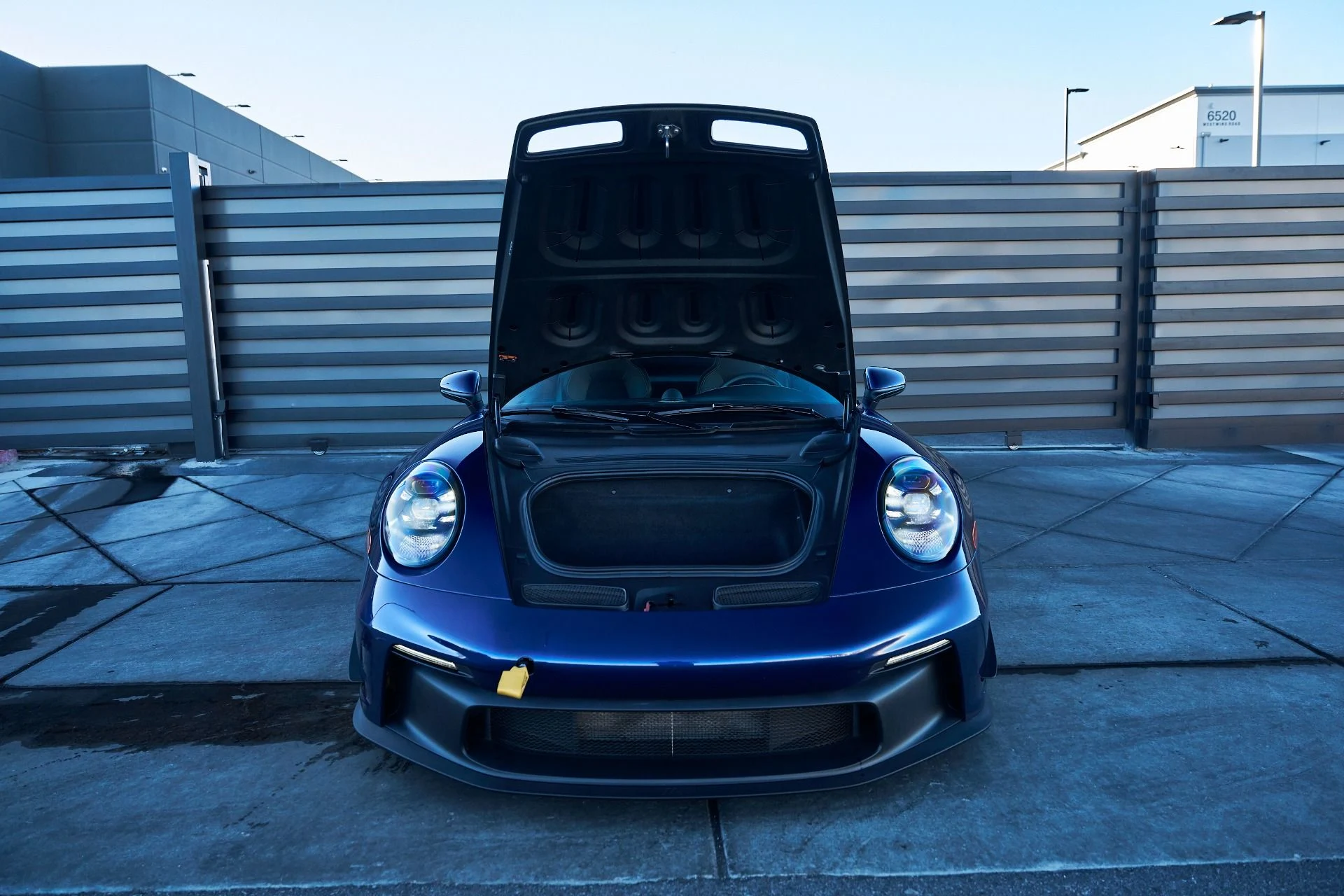 mph020_1131264304_Used_2023_Porsche_911_GT_3_1770166900_4d30781adb