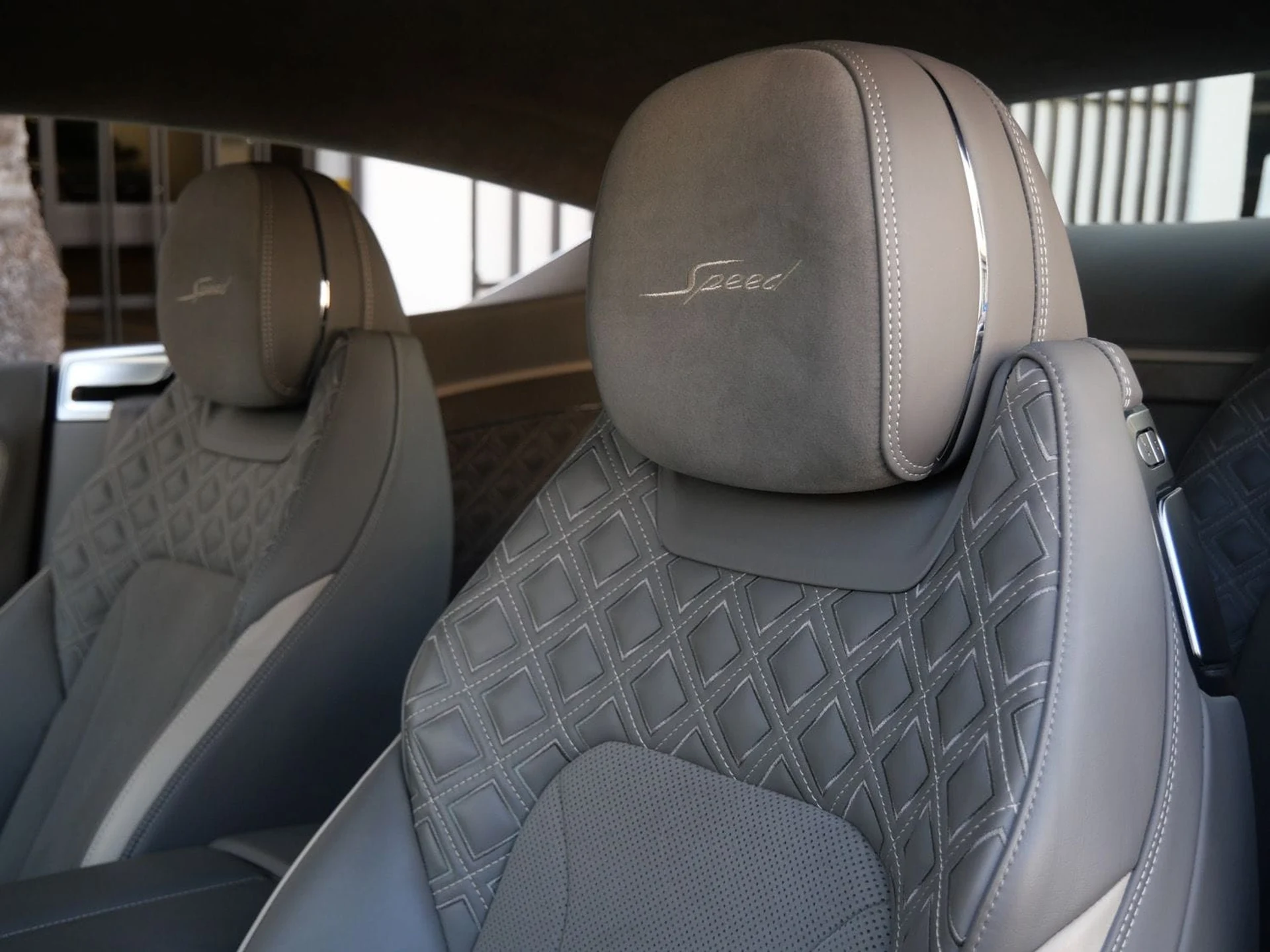 mph020_113182924_7bbf666a9fee91e03992d79ac07ac7ecx_3b388d8db0