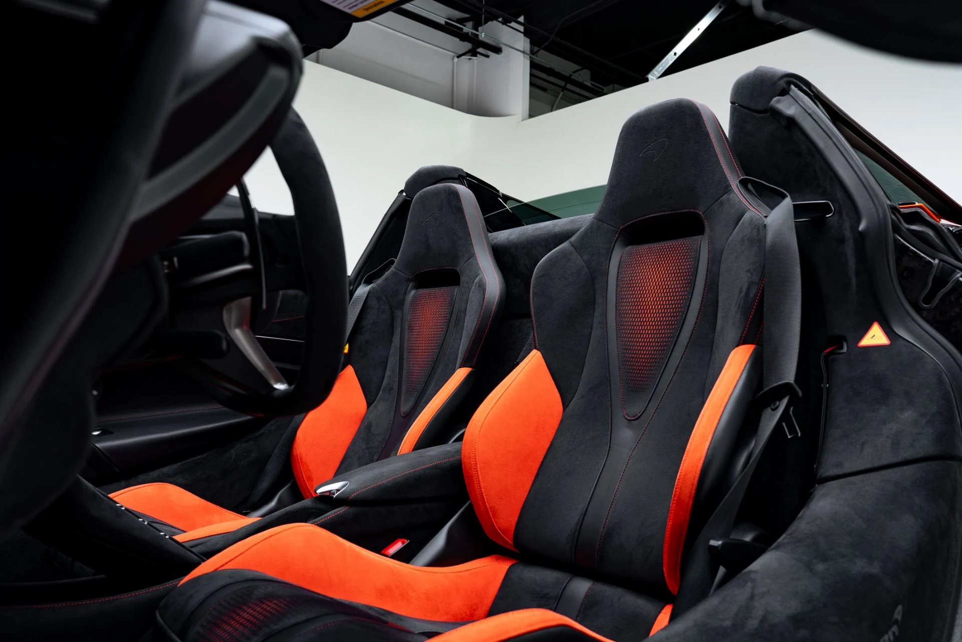 mph020_1135205082_Used_2024_Mc_Laren_750_S_Spider_1776888165_bd224f3229