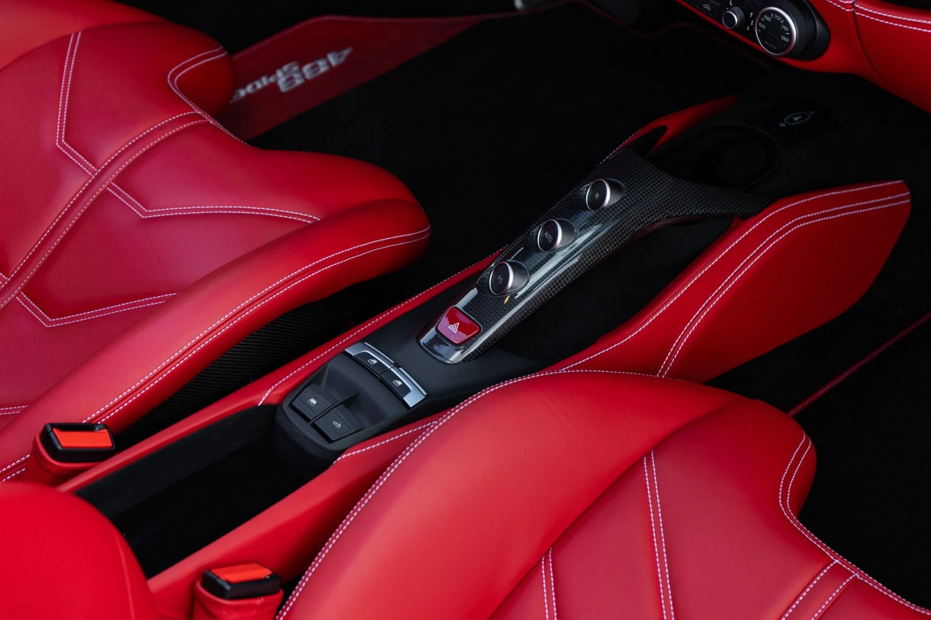 mph020_1141422663_Used_2018_Ferrari_488_Spider_1781219739_ce9bc7d889