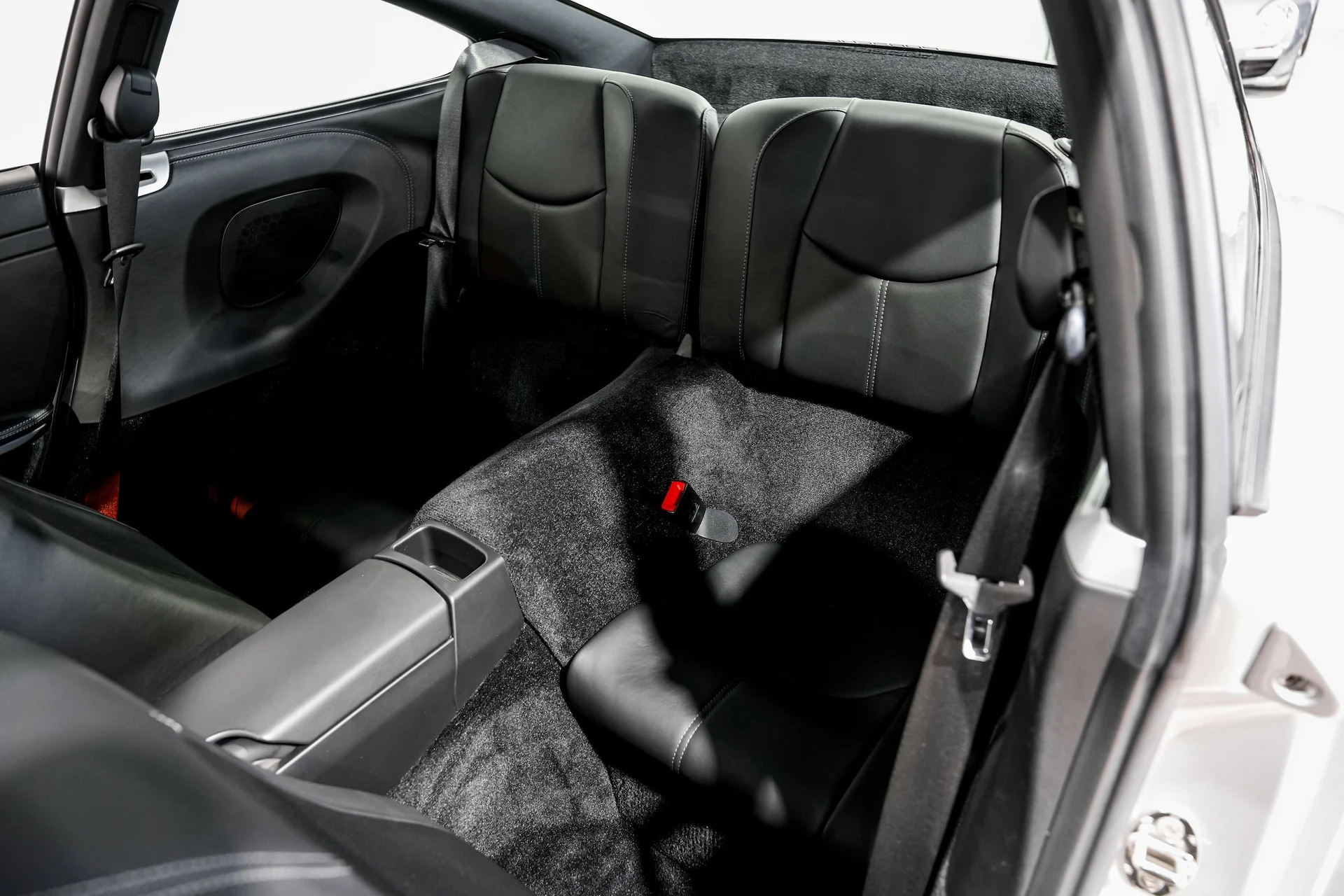 mph020_1145024441_dcb55eb0f0185616b0372b3840a07d32x_1abd09e6a0