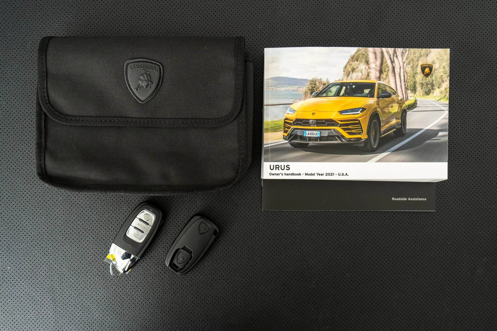 mph020_1148415649_Used_2021_Lamborghini_Urus_Q_Citura_Interior_Bang_and_Olufsen_Audio_1778530173_defa148b6d