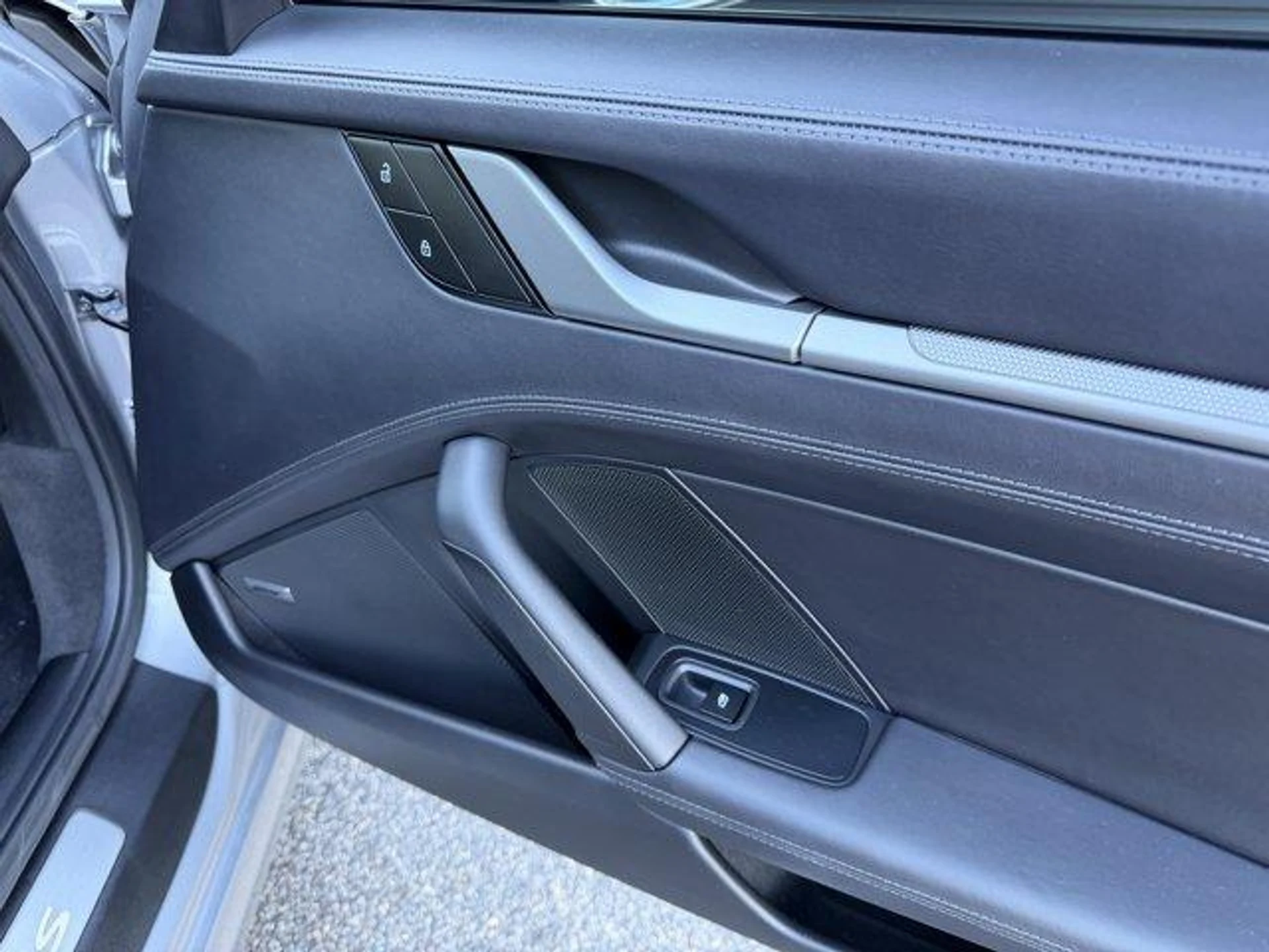 mph020_1149679818_s_Jh_Ix_Y1q_O_C_a_P4j_Ri_Sf_N_Vpedp_I_167a527308