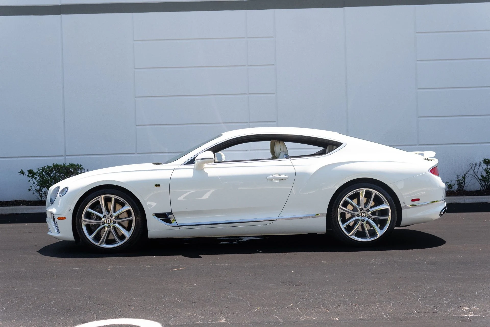 mph020_1158794693_Used_2020_Bentley_Continental_GT_V8_1777404396_ef0c002cdd