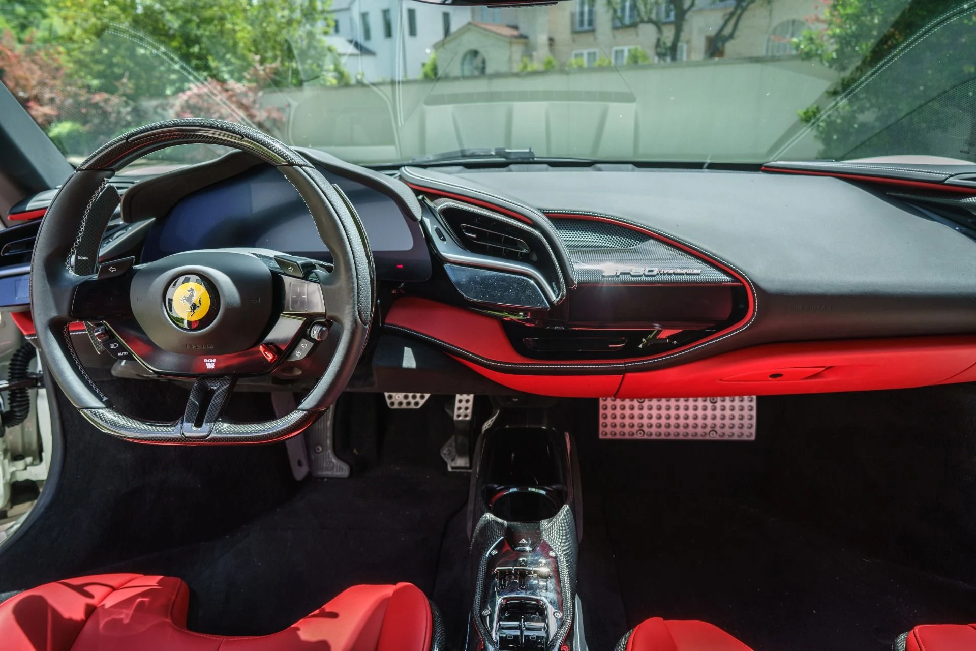 mph020_1161025557_Used_2023_Ferrari_SF_90_Stradale_1778270898_bac0f3259e