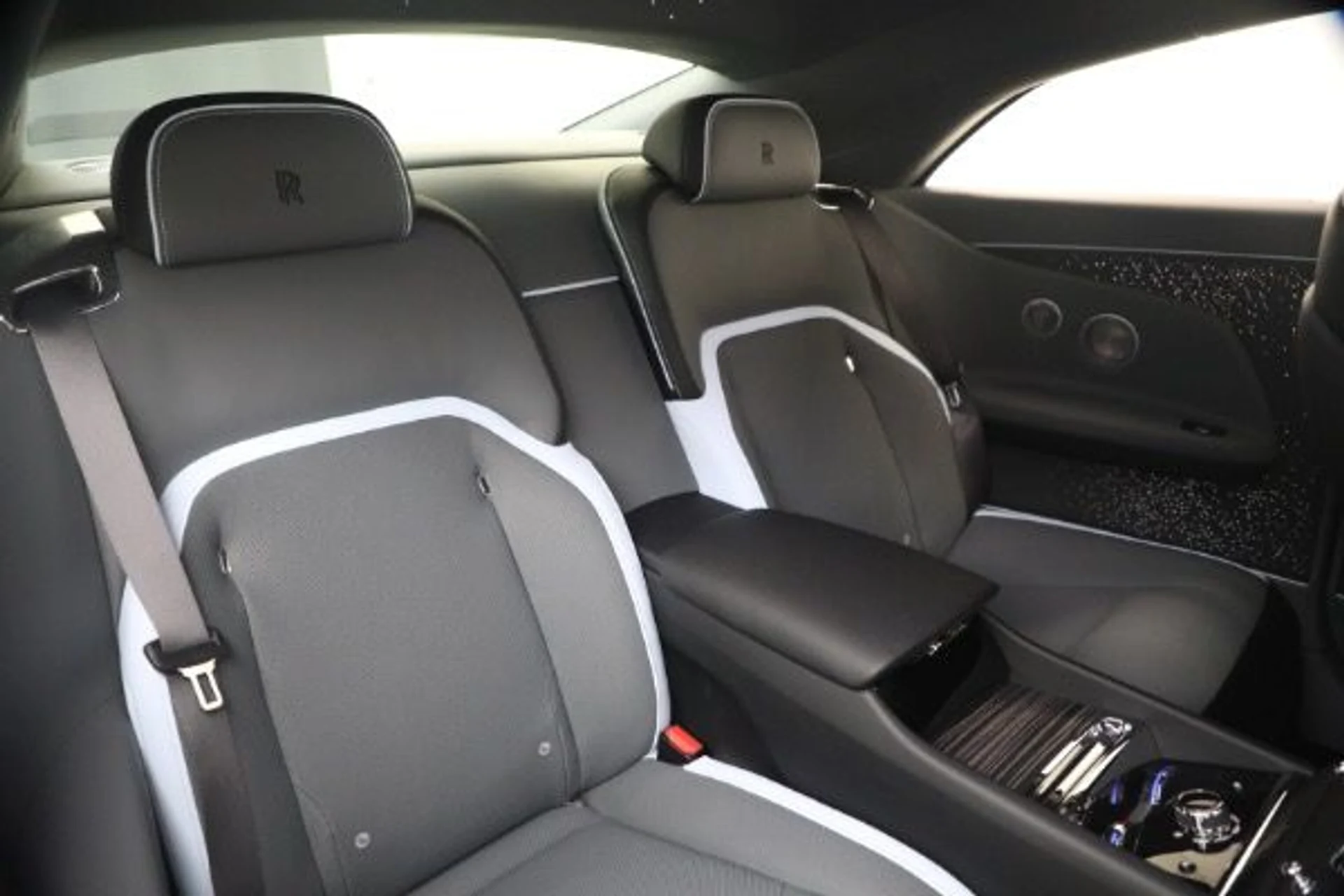 mph020_1166888722_Used_2026_Rolls_Royce_Spectre_d07cd8f488