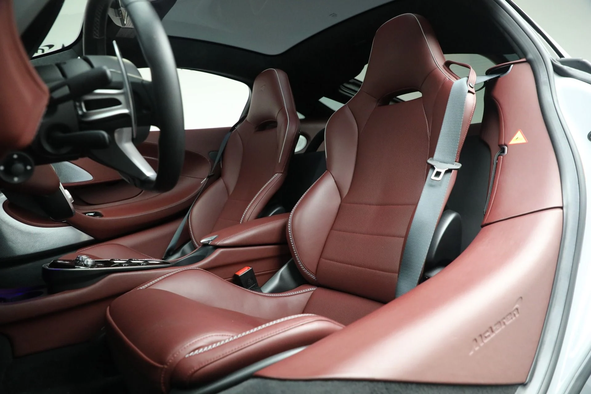 mph020_1167298620_Used_2023_Mc_Laren_GT_Luxe_67a81315c8