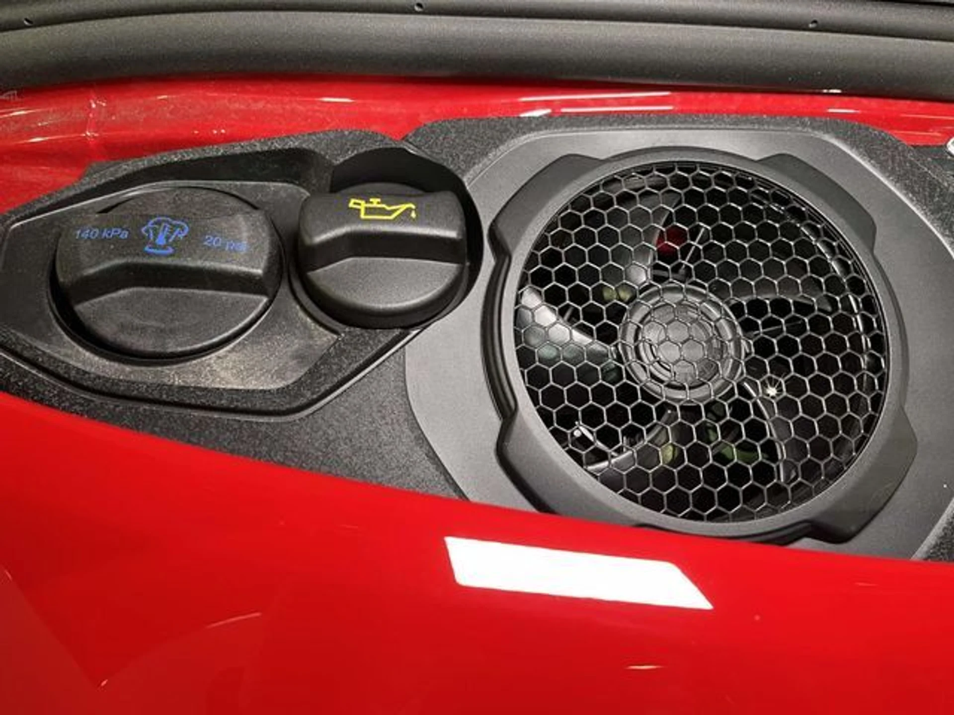 mph020_1174772733_76b3e597e1b336c2b7437718815fb571x_d697370226