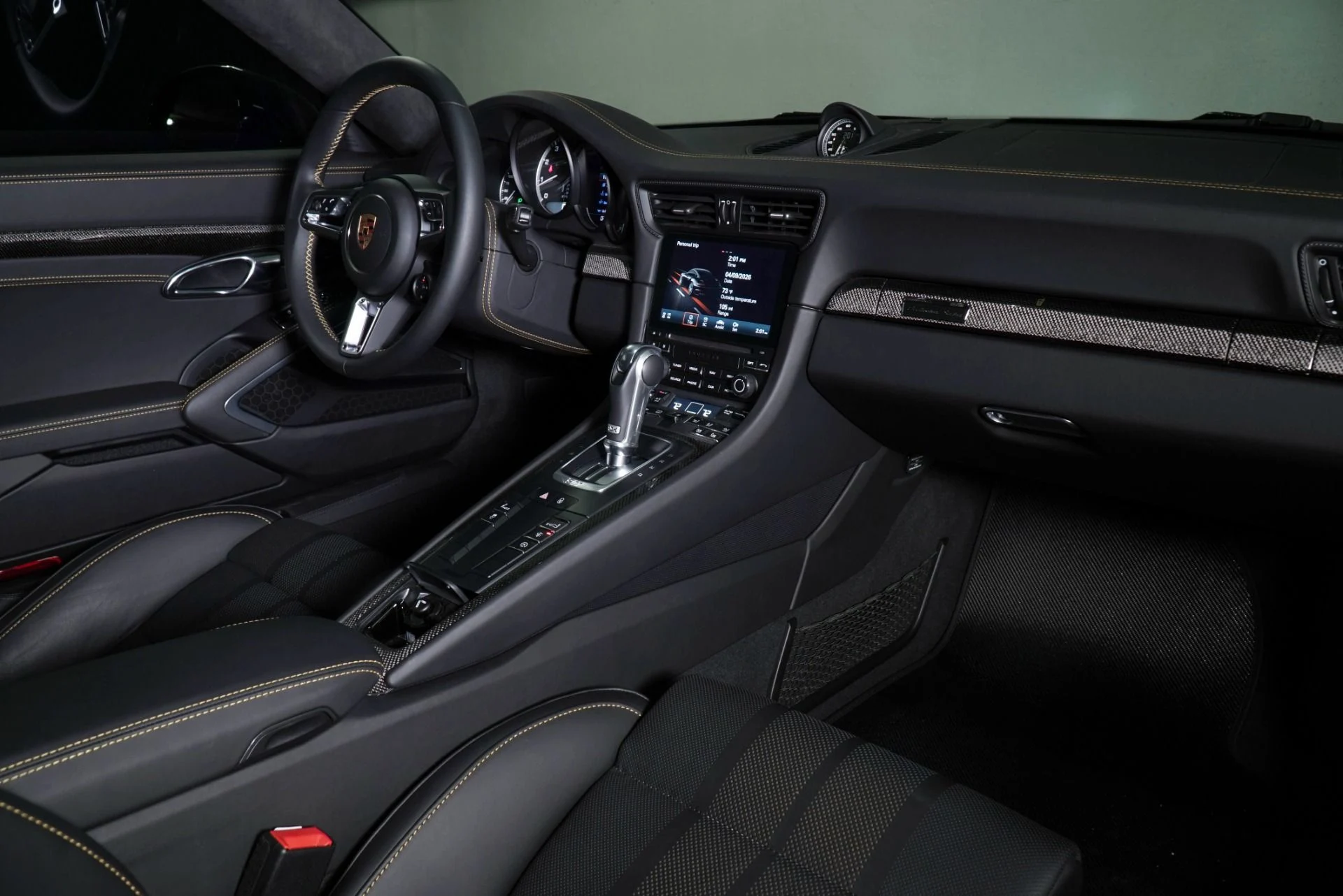 mph020_1178519022_Used_2018_Porsche_911_Turbo_S_1775836607_023e0ffd29