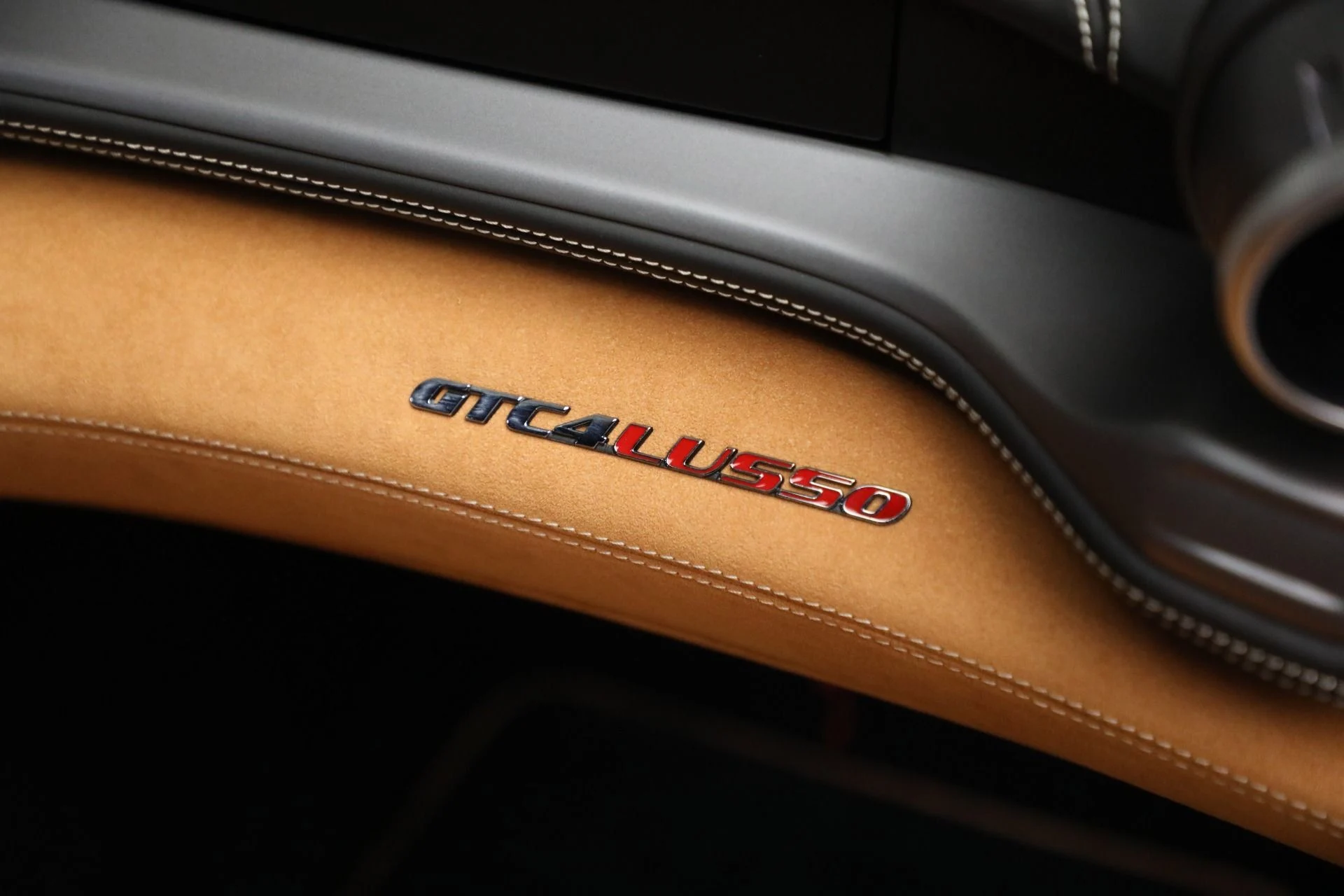 mph020_1182350931_Used_2020_Ferrari_GTC_4_Lusso_1764032069_a0f1b57cc9