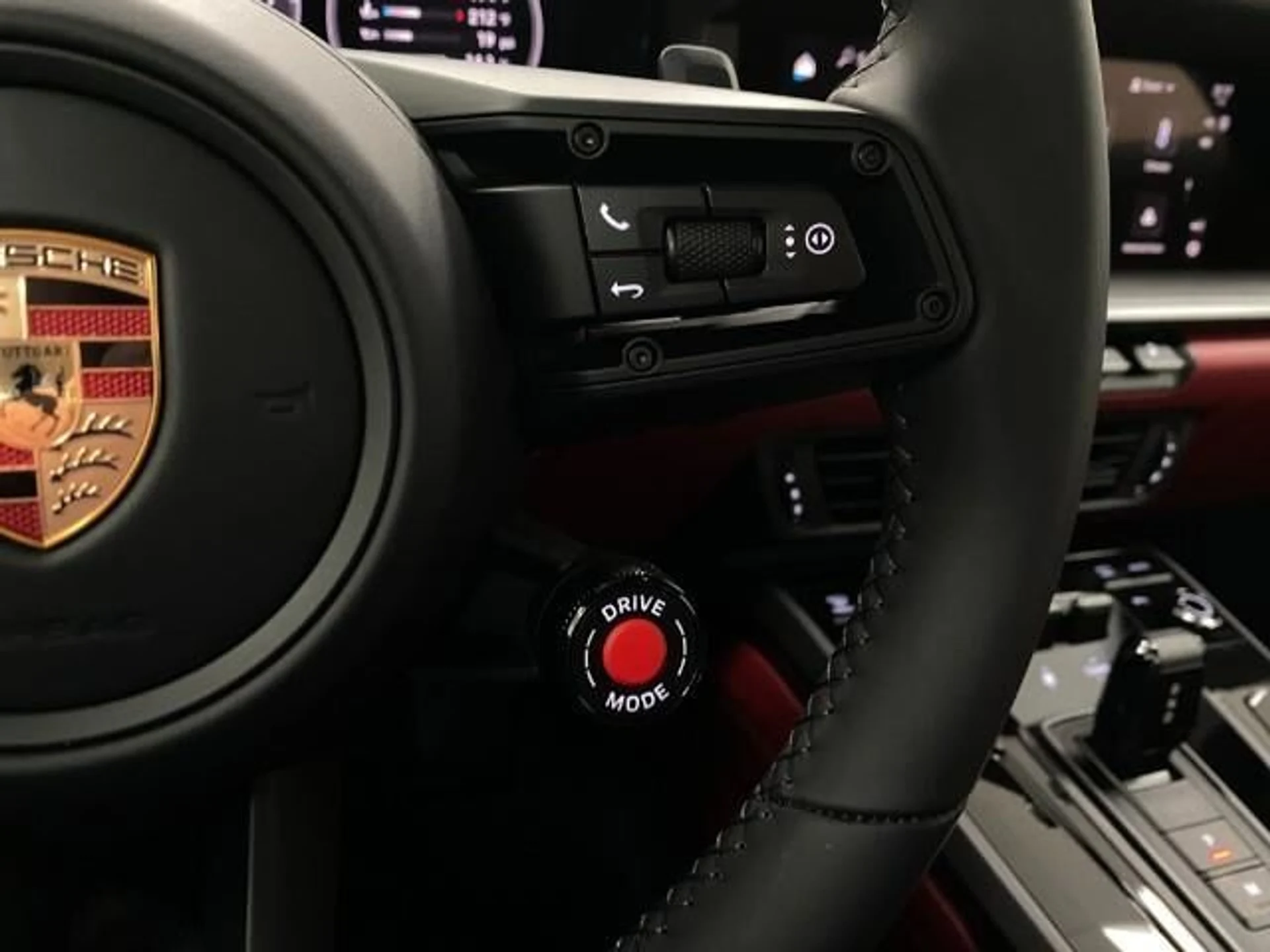mph020_1184910254_b8c51cb80c5c0632c7c14b24fd6a0e8f_f432371780