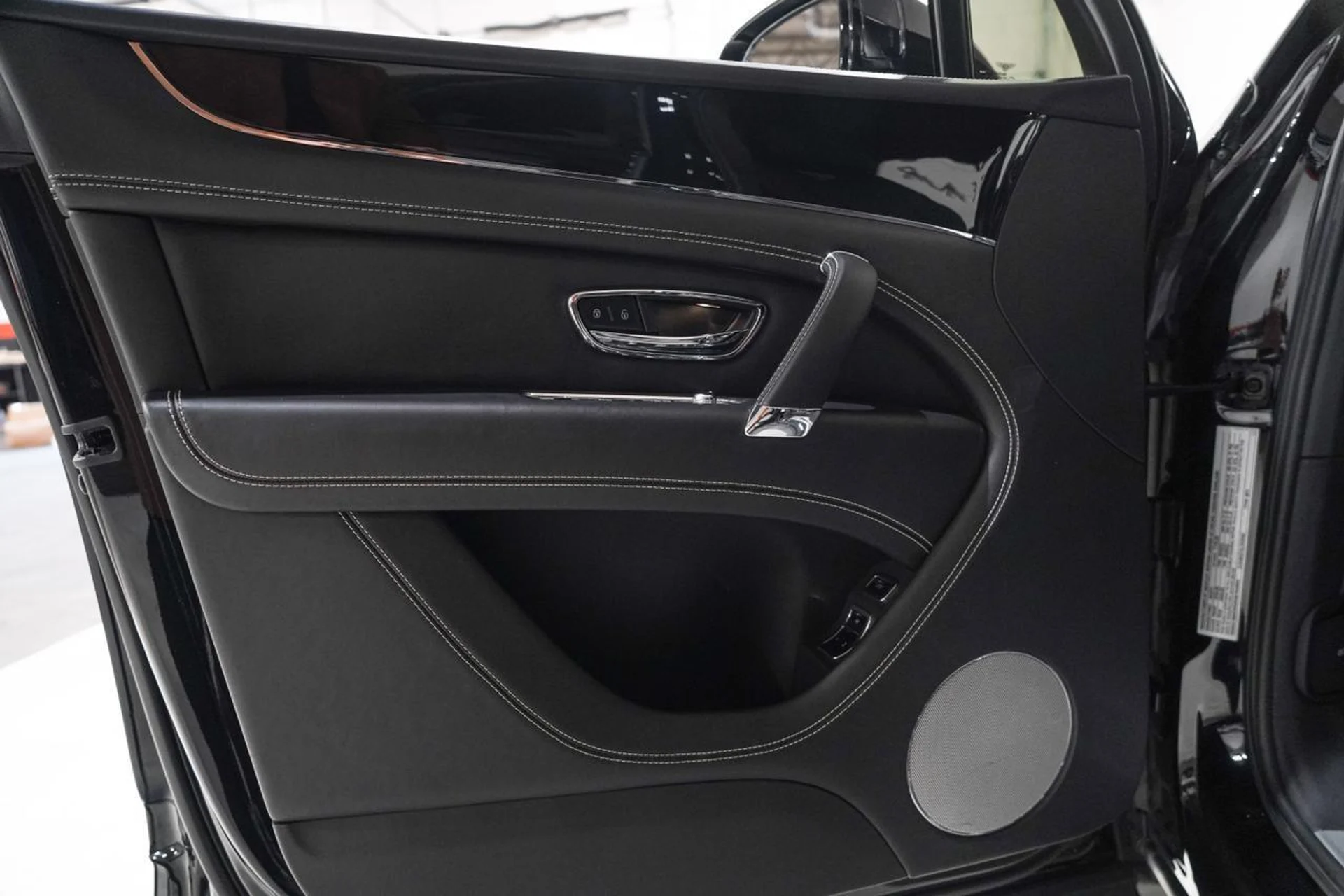 mph020_1185964768_28f81777480a9eb9b23fde94ed559946_42d4a43d59