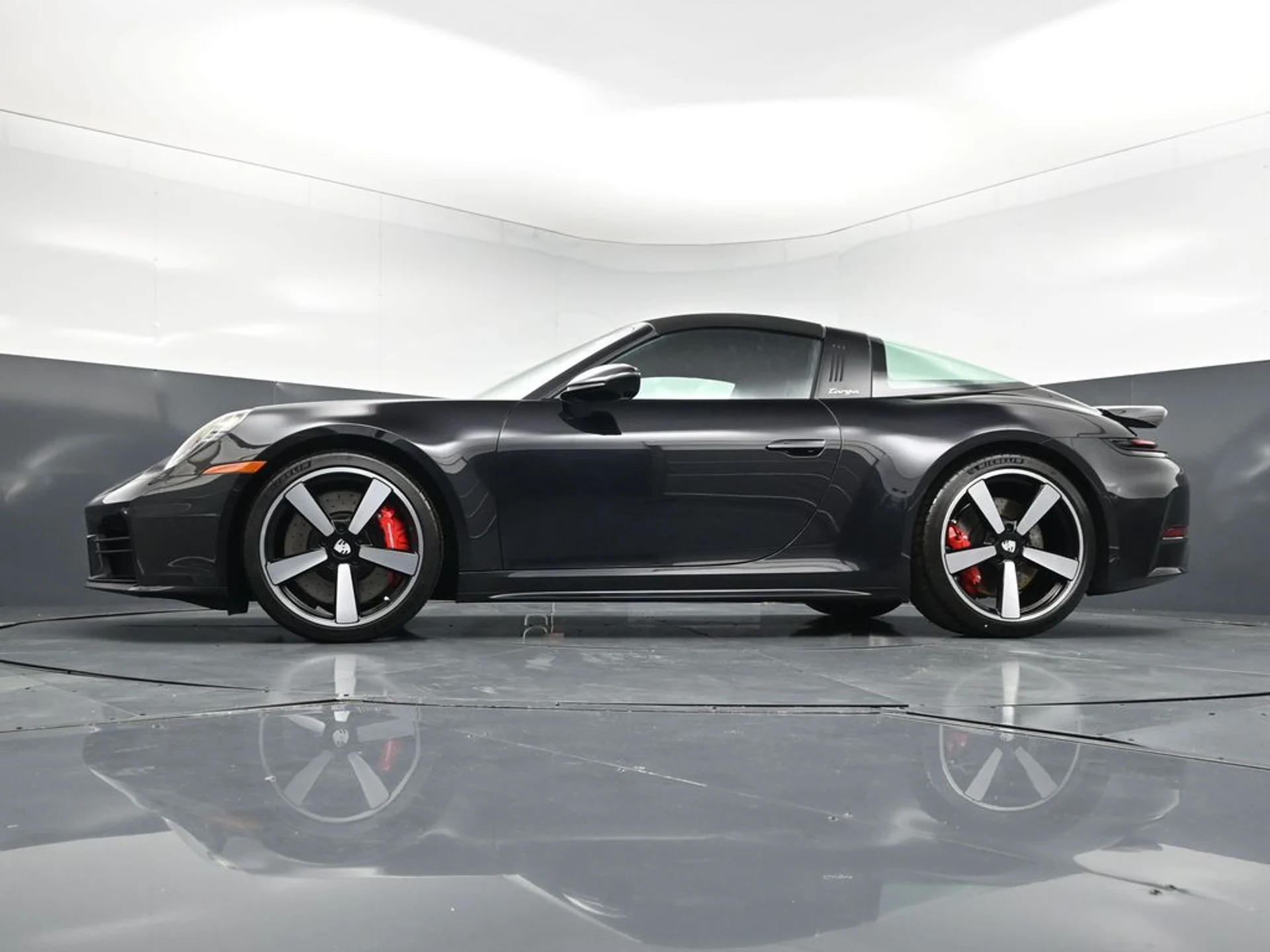 mph020_119120262_64e527e7cbcfc92332cf0b13b98a7e86x_38cb8cea63