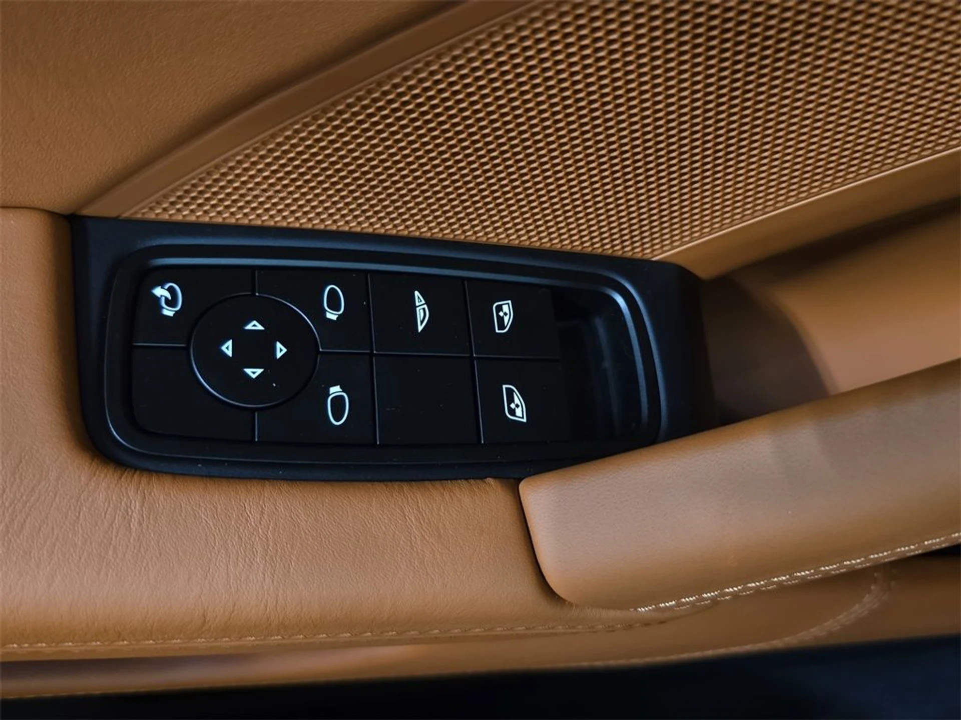 mph020_1194263851_d9a5ed1e768dbf000ccab096600788c1_1bedf60ec8