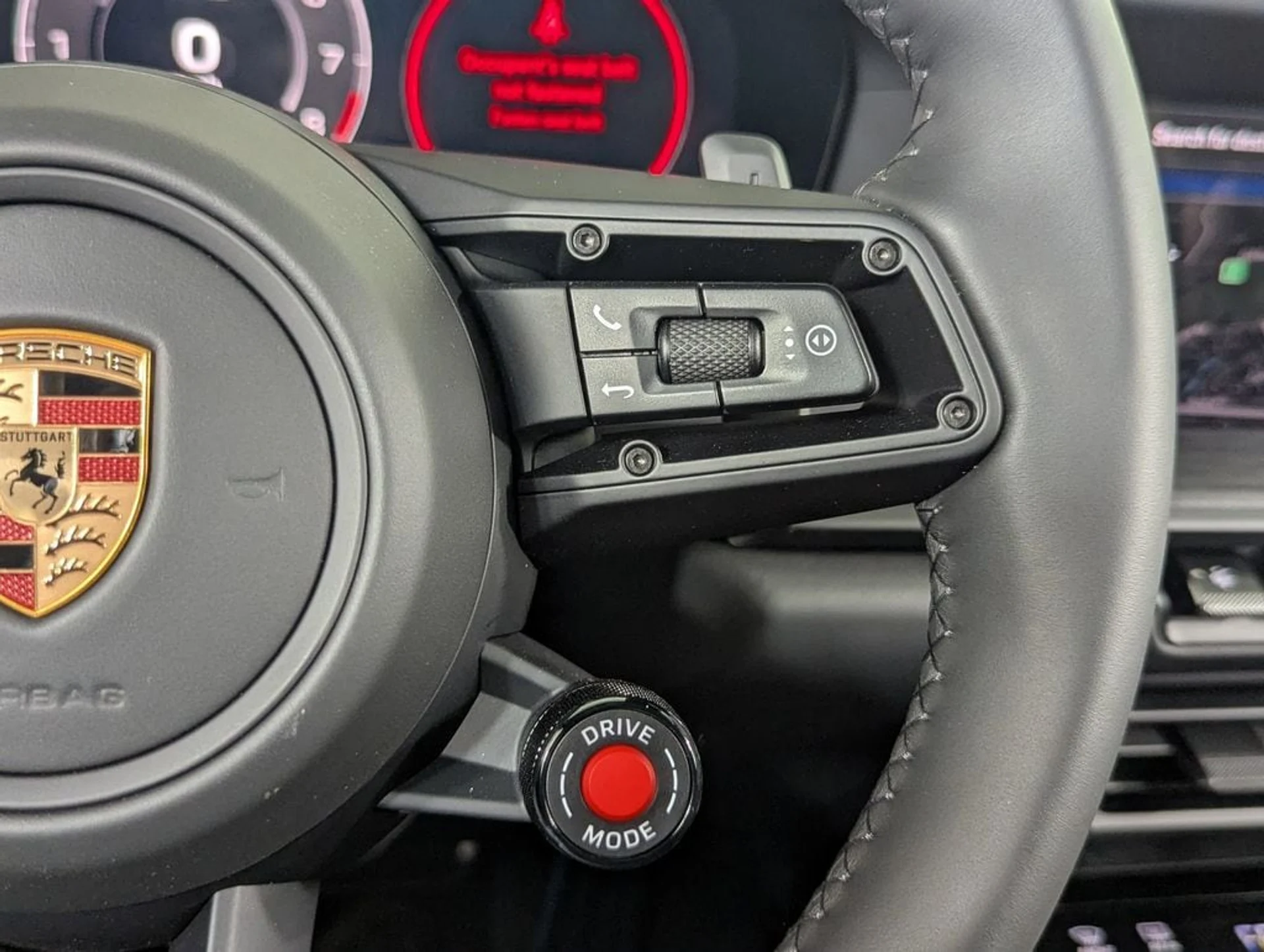 mph020_1196689764_e007b7ba2ae5101deb1b3e1d88d30c36x_fbd180ca09