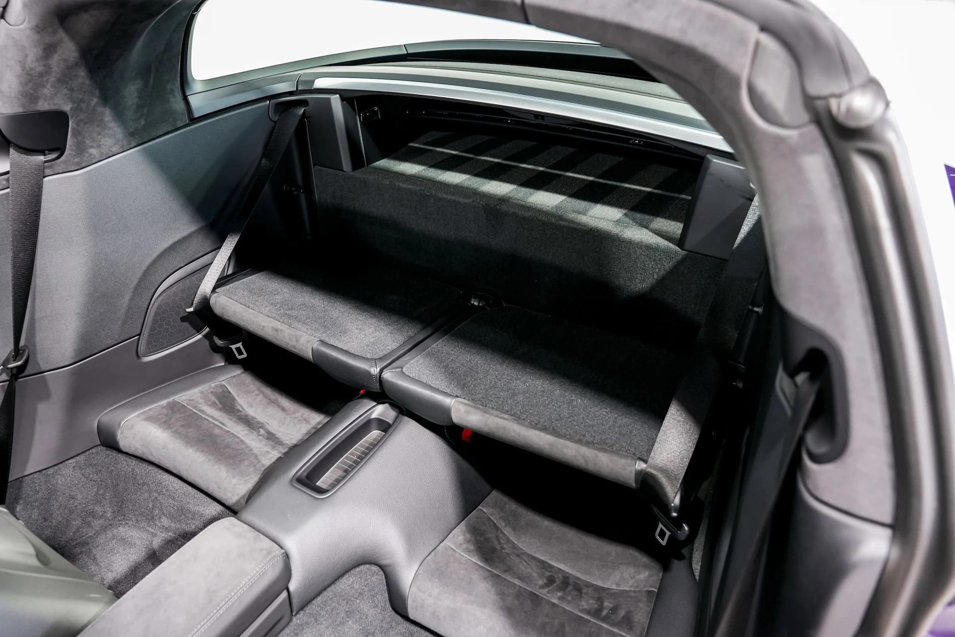 mph020_1199794522_f517892b6ca9ffa92c1c343878878179x_933a12fc4a