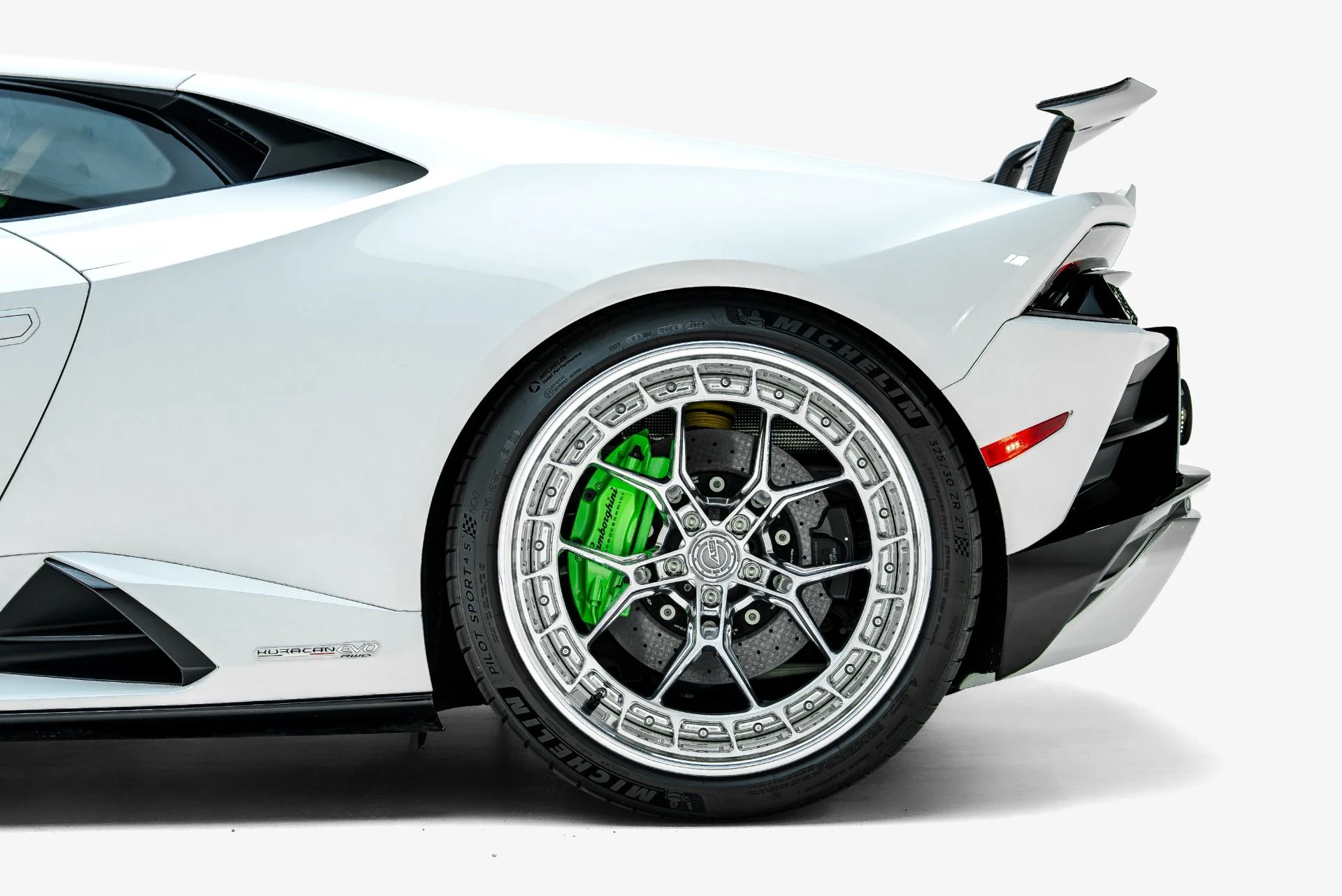 mph020_1203083543_Used_2021_Lamborghini_Huracan_VF_Supercharged_EVO_1789669128_521ce36bba