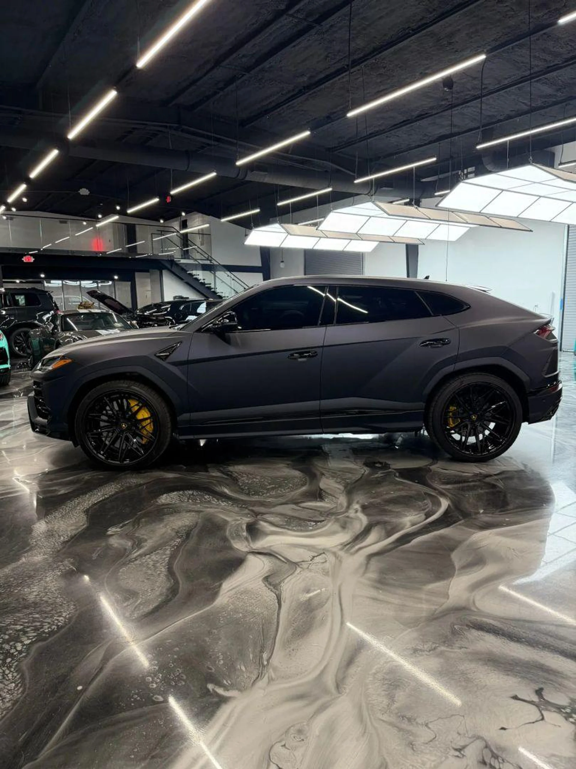 mph020_1206679146_Used_2022_Lamborghini_Urus_Sport_Utility_4_D_1784762923_268881ccc3