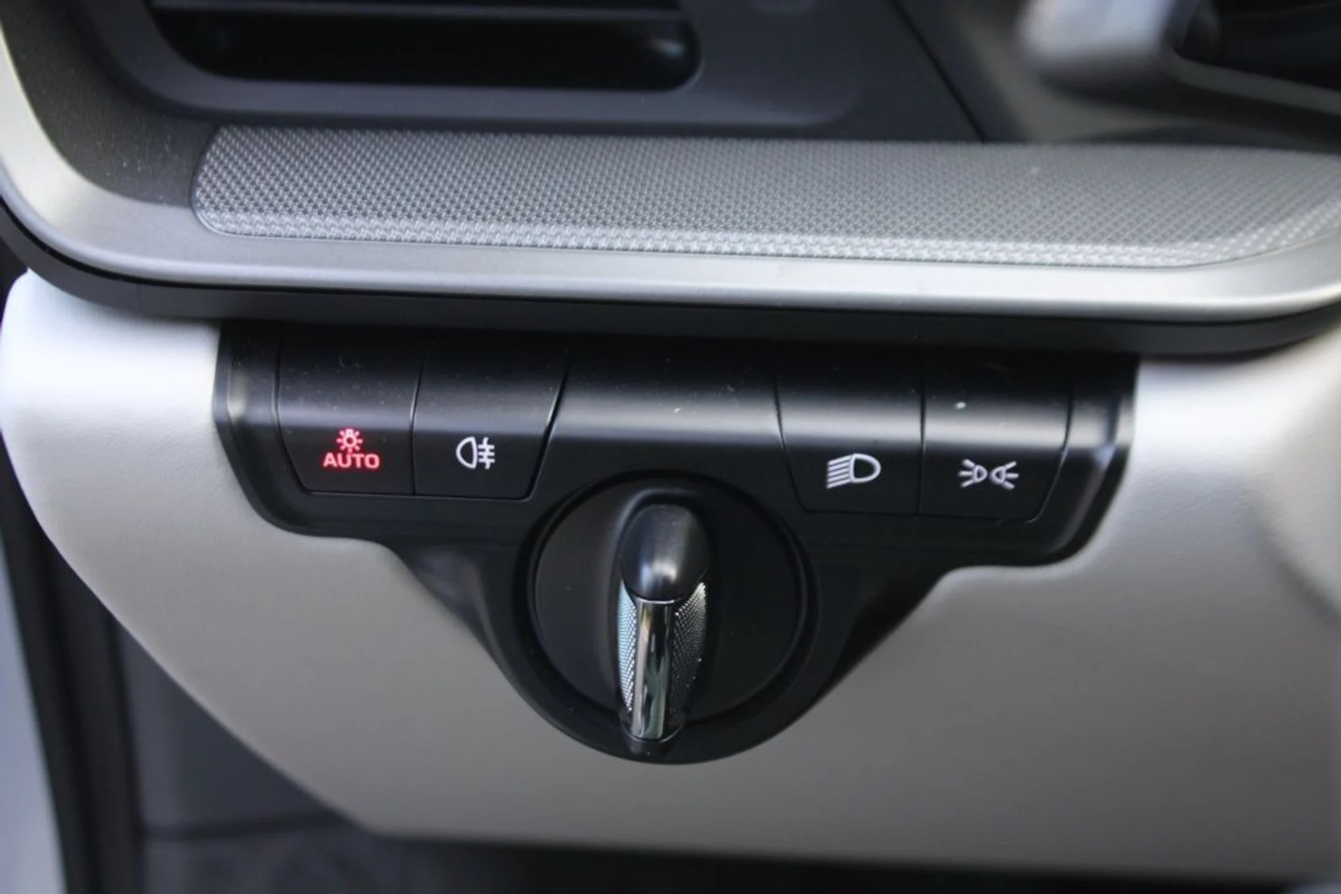 mph020_1207589468_9c31de89aa133029b7a685b7876d53d3_eb0e800770